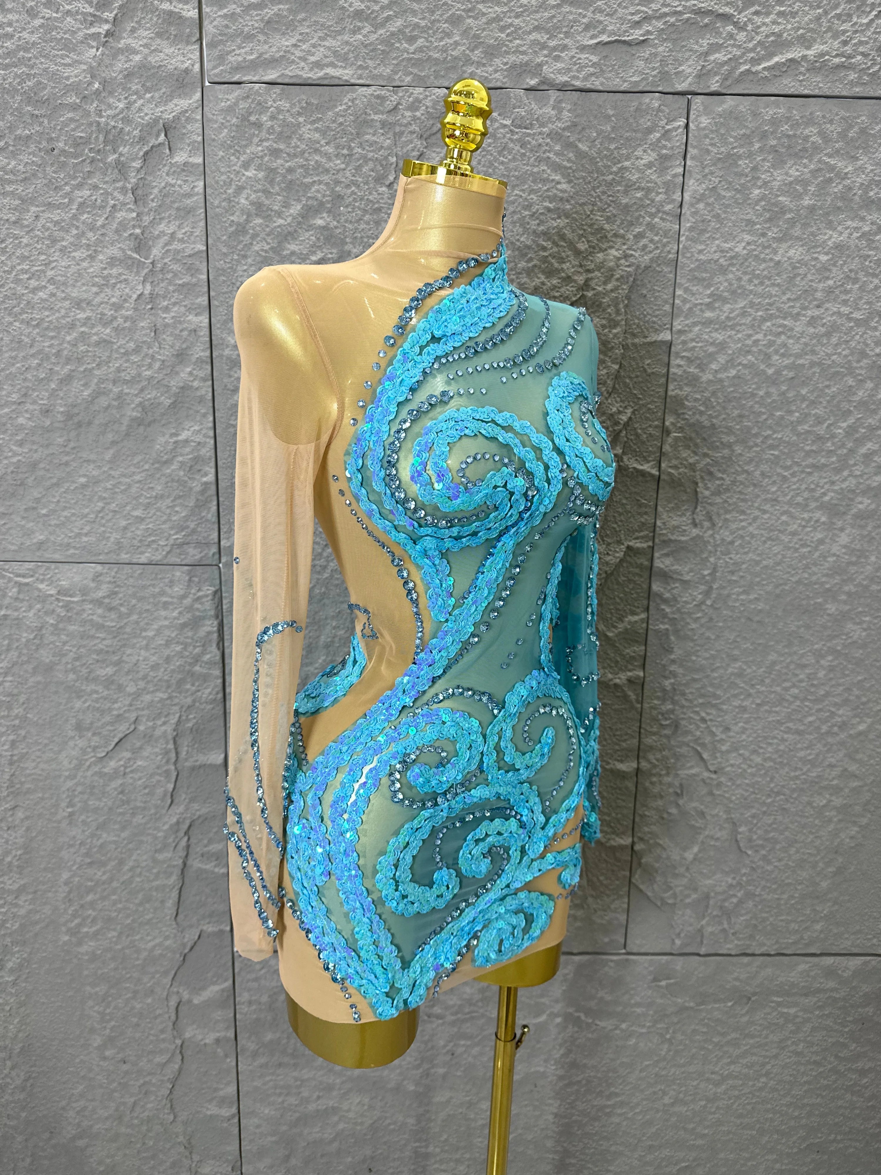 Luxury Sheer Mesh Bodycon Gown Cocktail Party Red Carpet Performance Outfit Elegant Blue Crystal Embellished Mini Dress Women