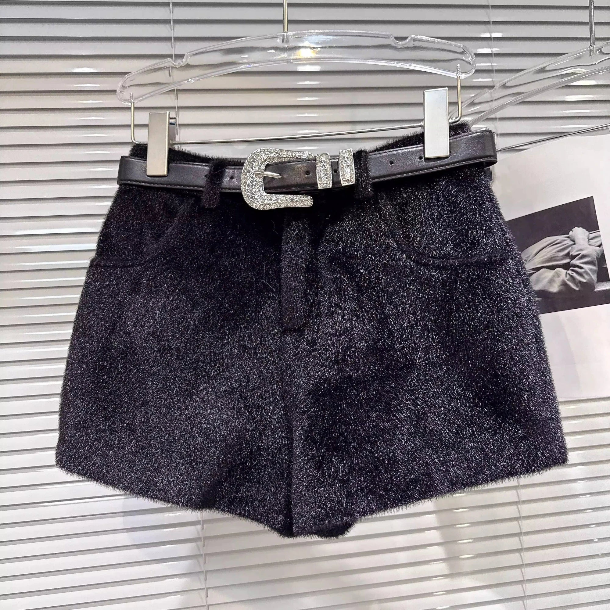 Winter New Fashion Rhinestone Buckle Belt Furry Fabric Shorts For Women Solid Color Versatile Boot Pants 11A07760 Black