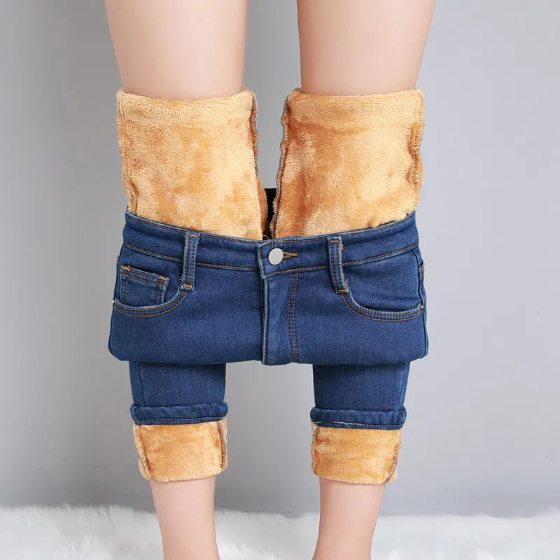 Women Thermal Jeans Winter Snow Warm Plush Stretch Jeans Lady Skinny Thicken Students Denim Pants Fleece Mom Fur Trousers Blue