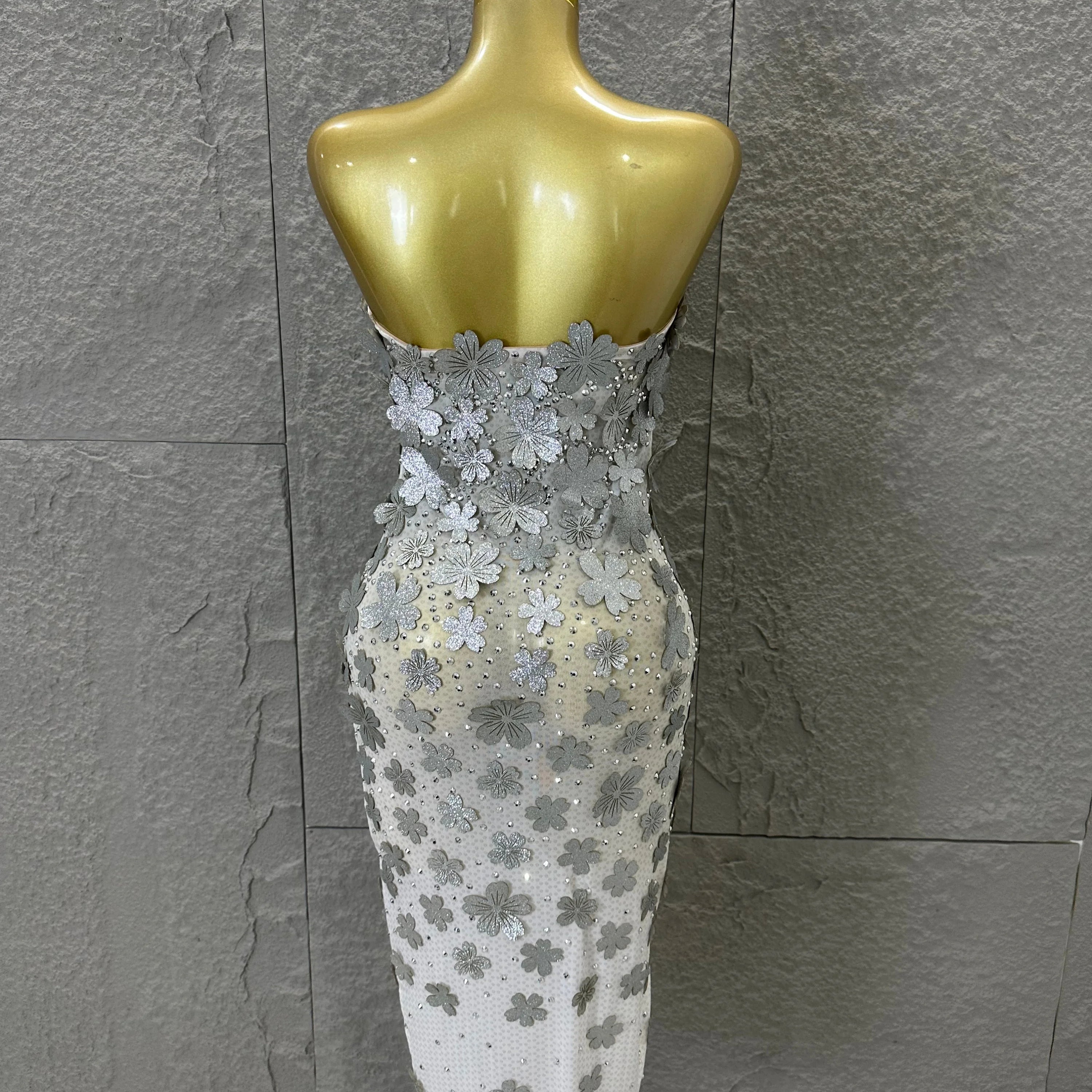 Sparkly Women Sexy Strapless Slim-fit 3D Flower Evening Gala Party Nightclub Cocktail Party Stage Performance Costume