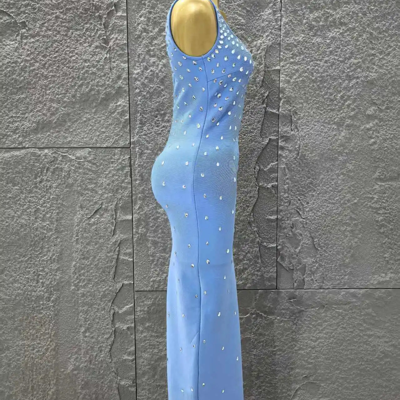 Skyblue Color Women Sleeveless O-Neck Shinning Crystal Bodycon Long Bandage Dress Celebrate Evening Party Birthday Outfit