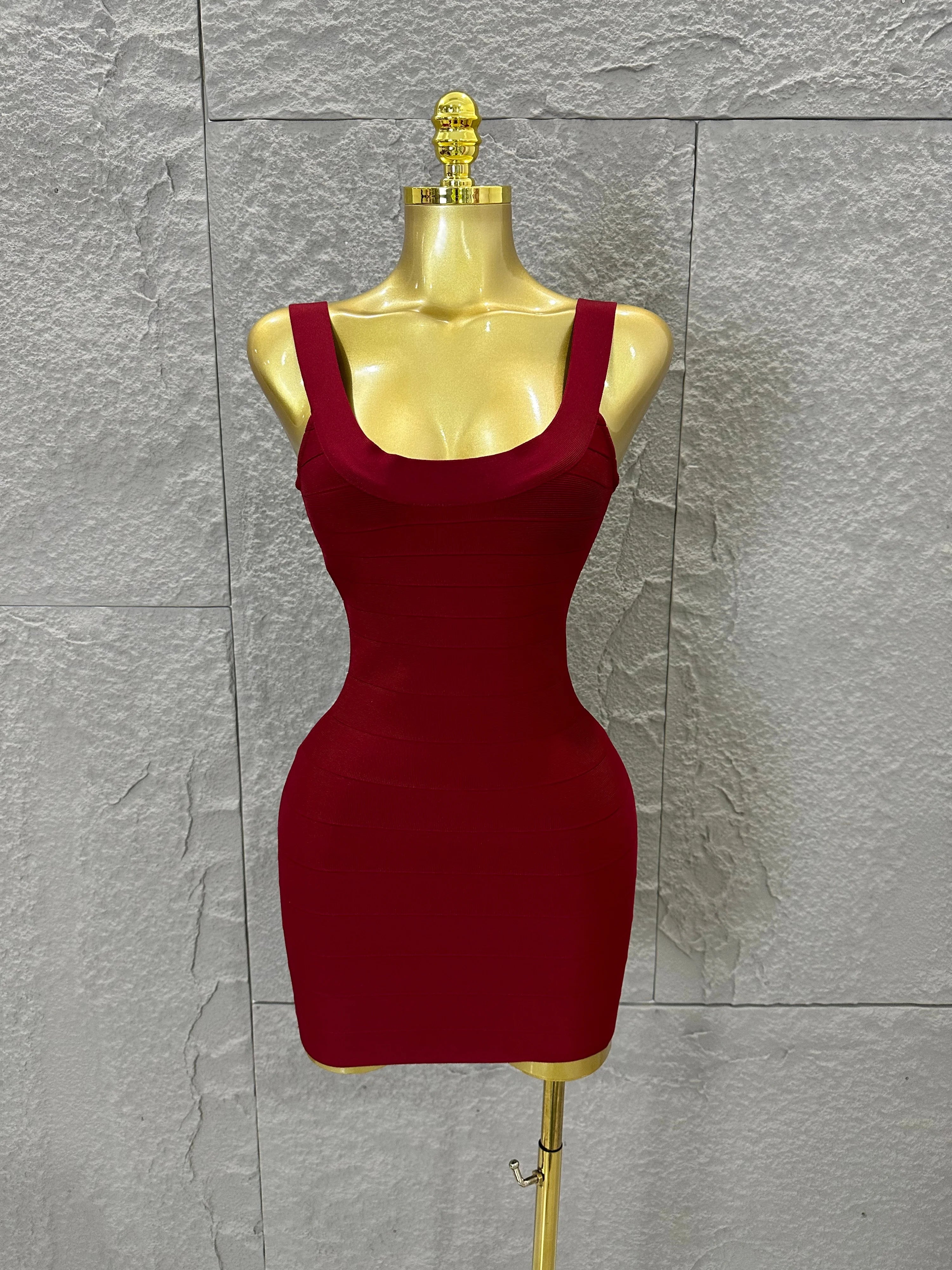 Elegant White Bandage Mini Dress Women Sexy Scoop Neck Sleeveless Bodycon Evening Party Cocktail Party Costume Burgundy