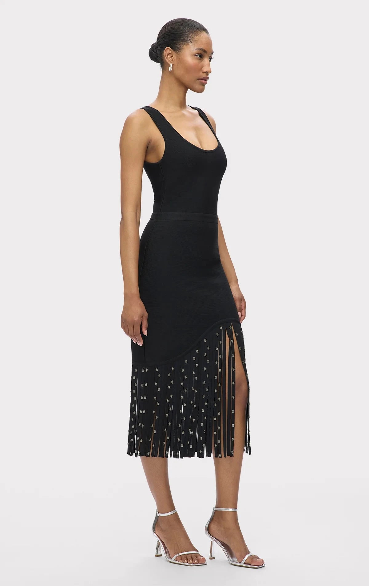 Top Quality Women Sleeveless Sexy O-Neck Shinning Crystal Tassel Bodycon Mid-calf Dress Fashion Celebrate Evening Party Outfit