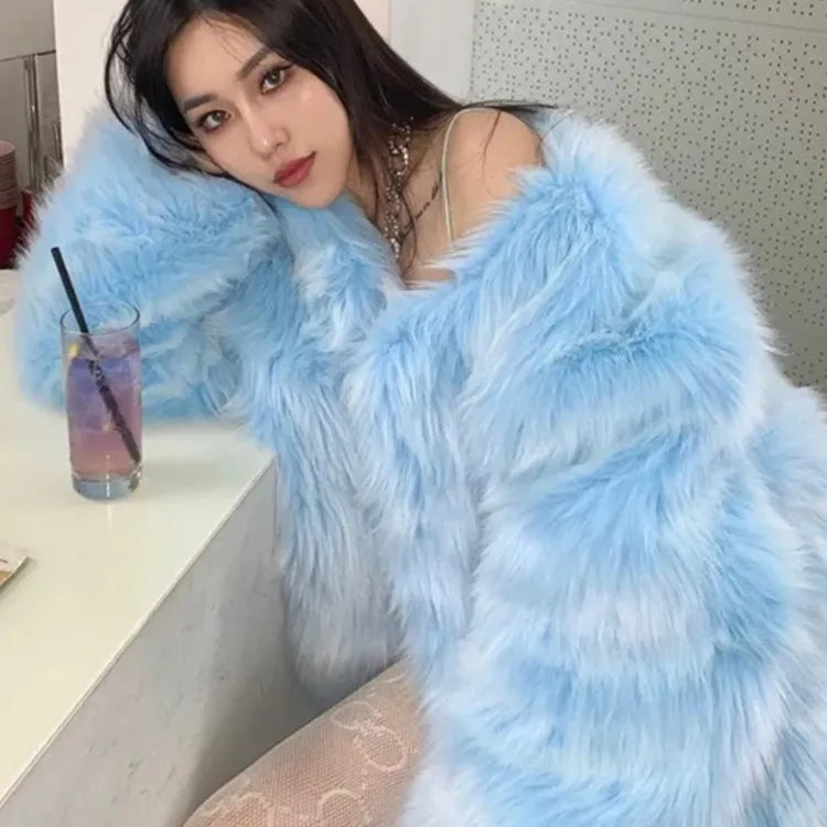 Super Hot Women's winter coats Elegant Blue Faux Fur Coats Female clothing Long Sleeve Thick Warm Outerwears Lady Oversize