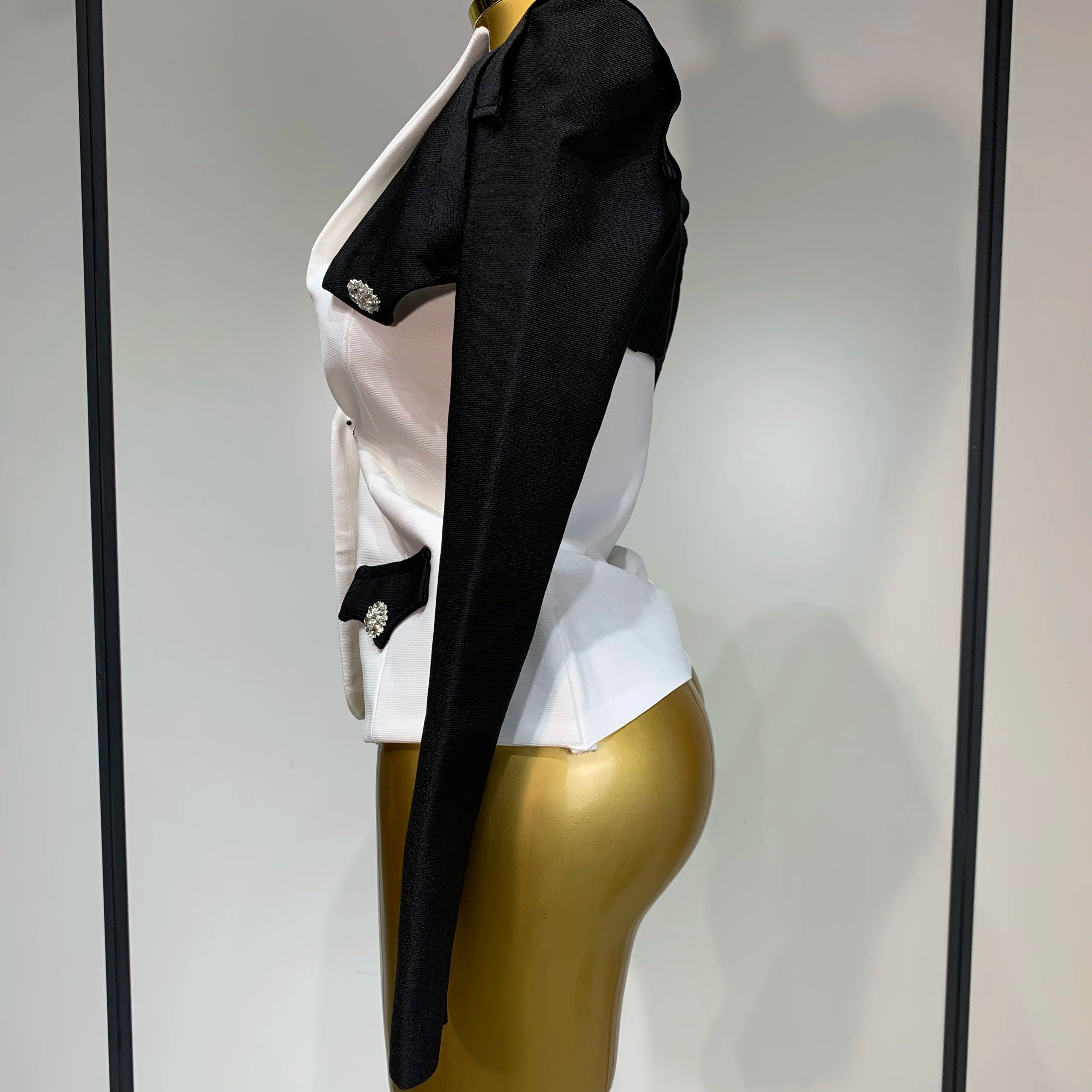 2025 New Designer Fashion Black White Bandage Jacket Two Piece Set Women Slim Fit Diamond Button Suit Jackets Coat