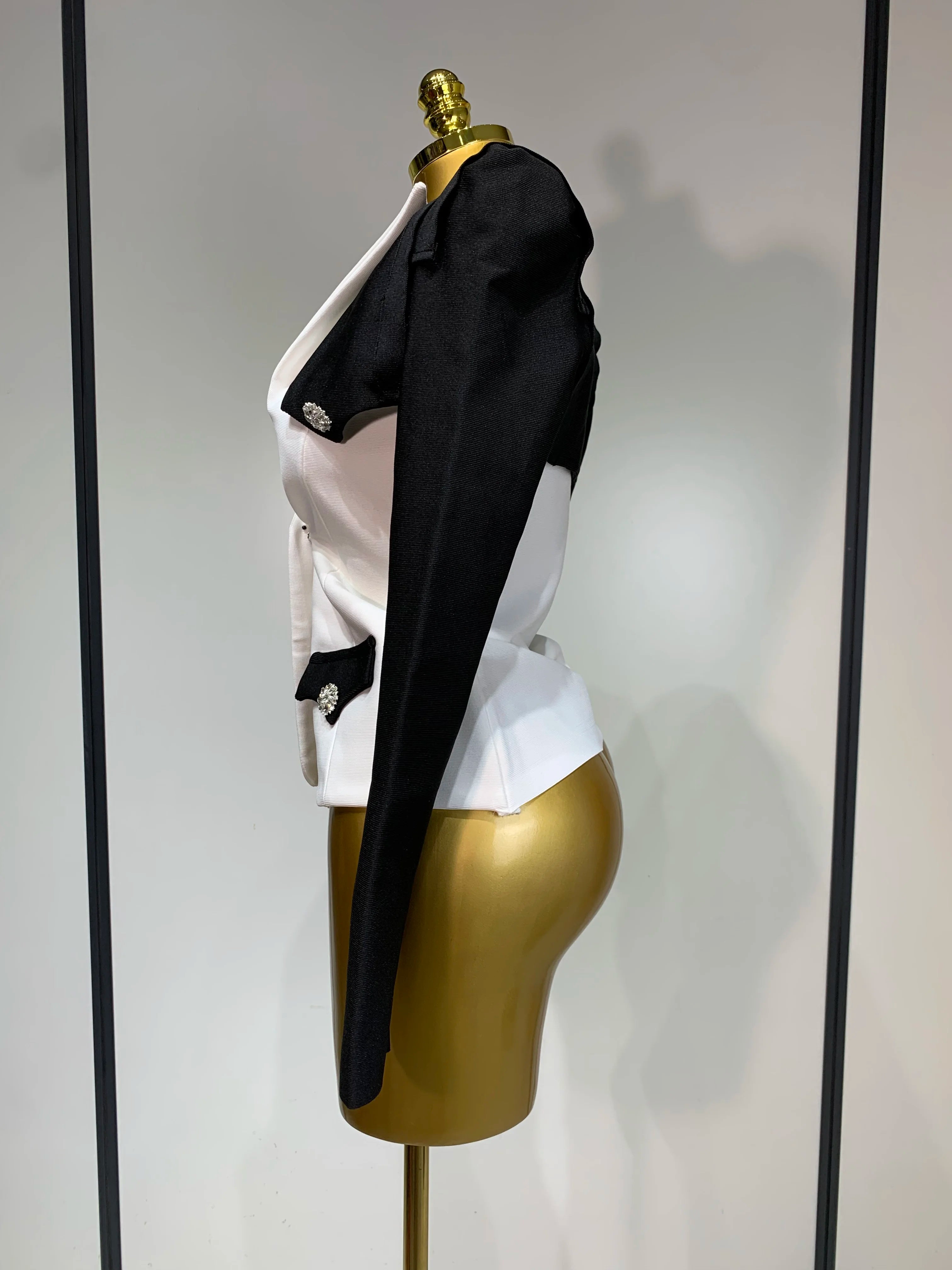 2025 New Designer Fashion Black White Bandage Jacket Two Piece Set Women Slim Fit Diamond Button Suit Jackets Coat