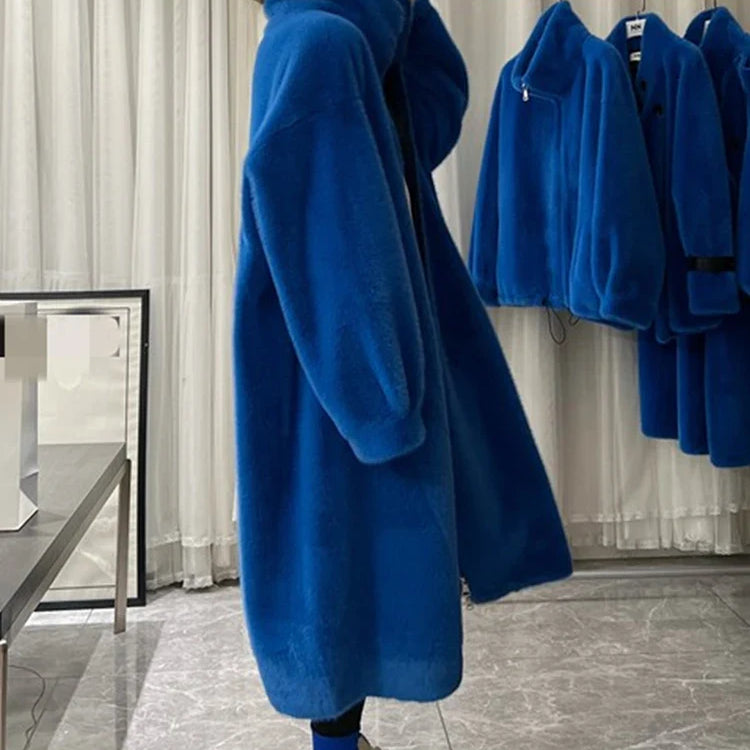 Winter Long Oversized Blue White Black Fluffy Thick Warm Faux Fur Coat Women Zip Up Runway Designer Korean Fashion 2022