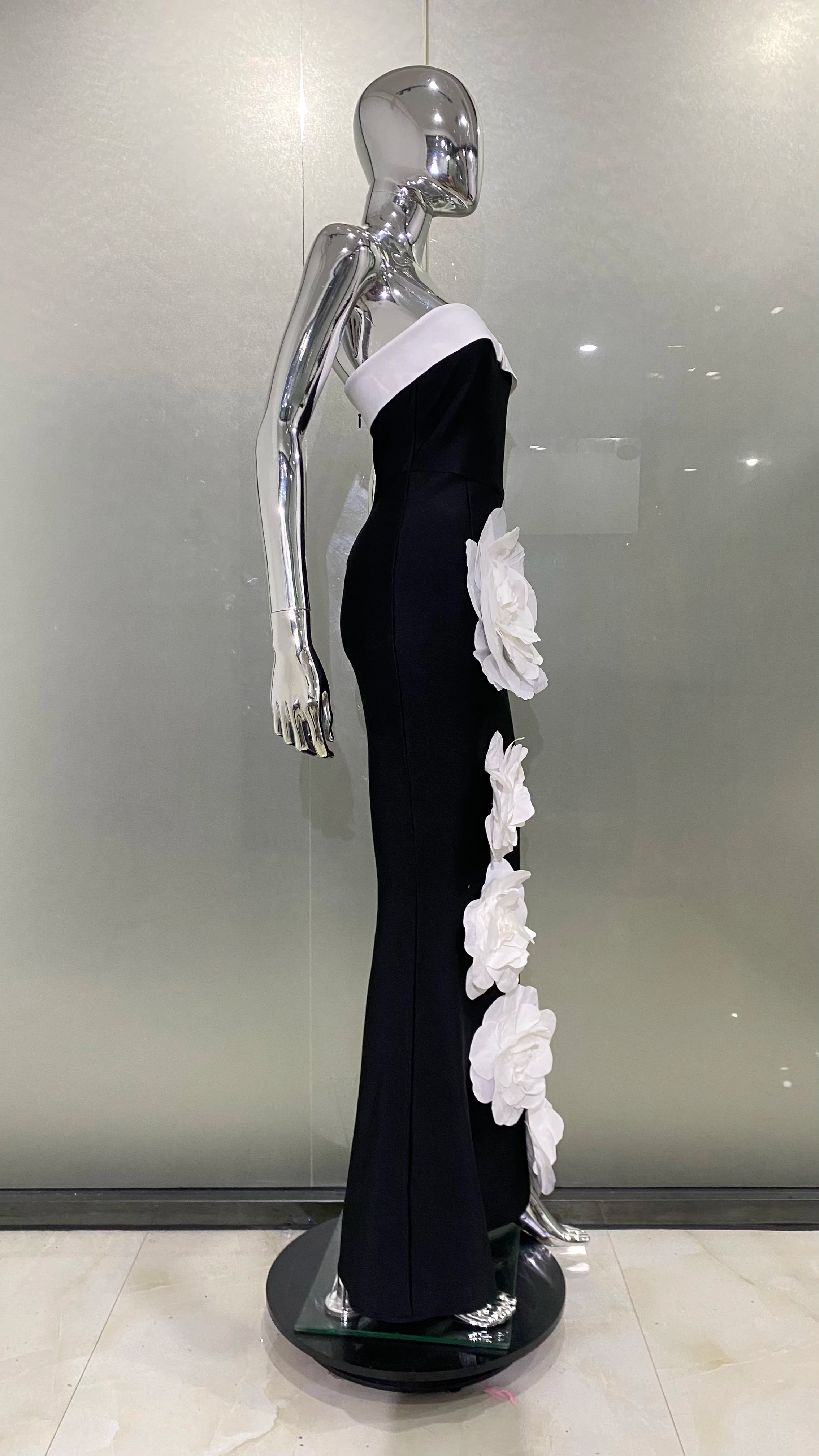 Women Sexy Strapless Bodycon Long Bandage Dress White Florals Elegant Evening Party Celebrate Birthday Dress