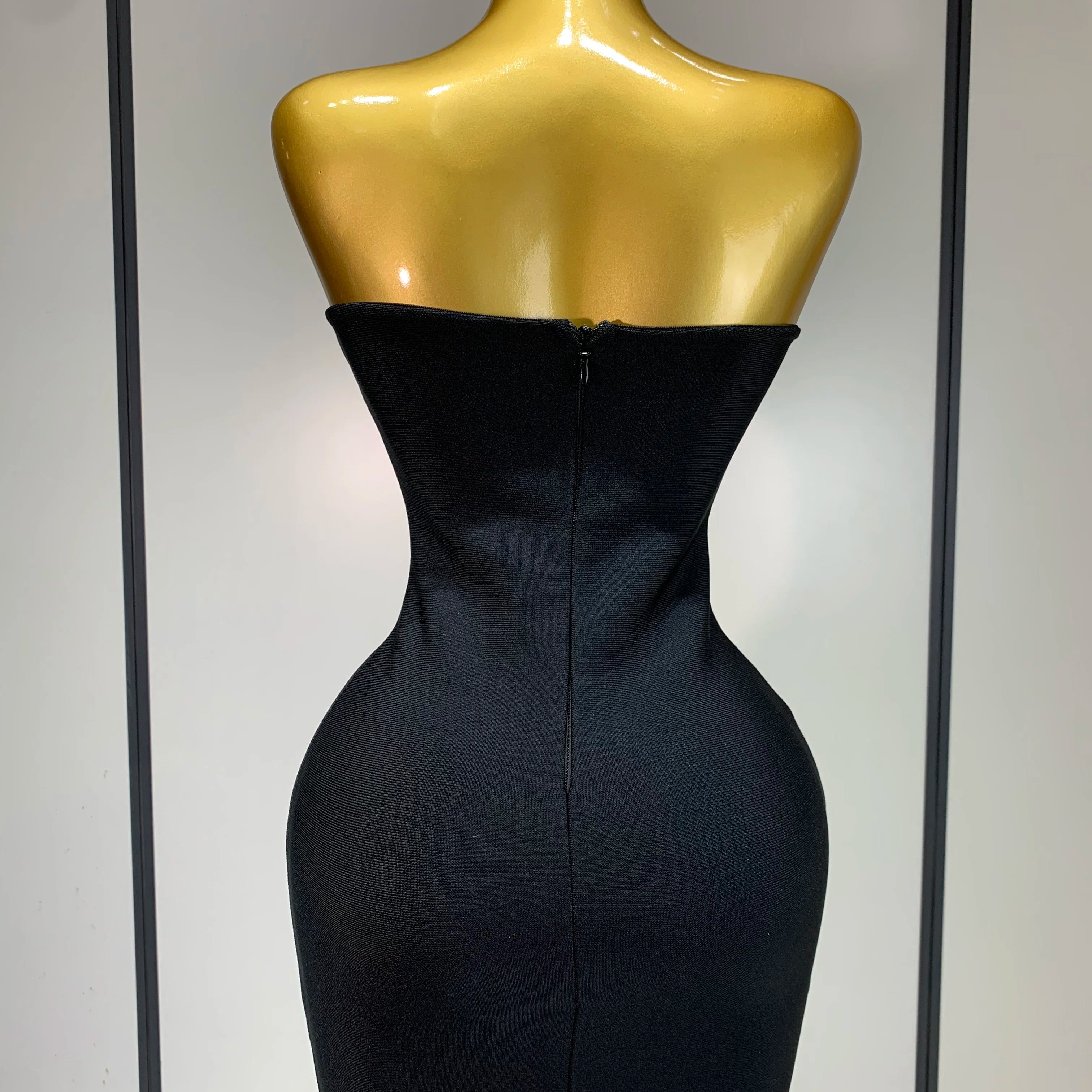 Sexy Rhinestones Bodycon Strapless Mini Dress 2025 Women Sleeveless Backless Fashion Evening Party Club Luxury Birthday Dresses