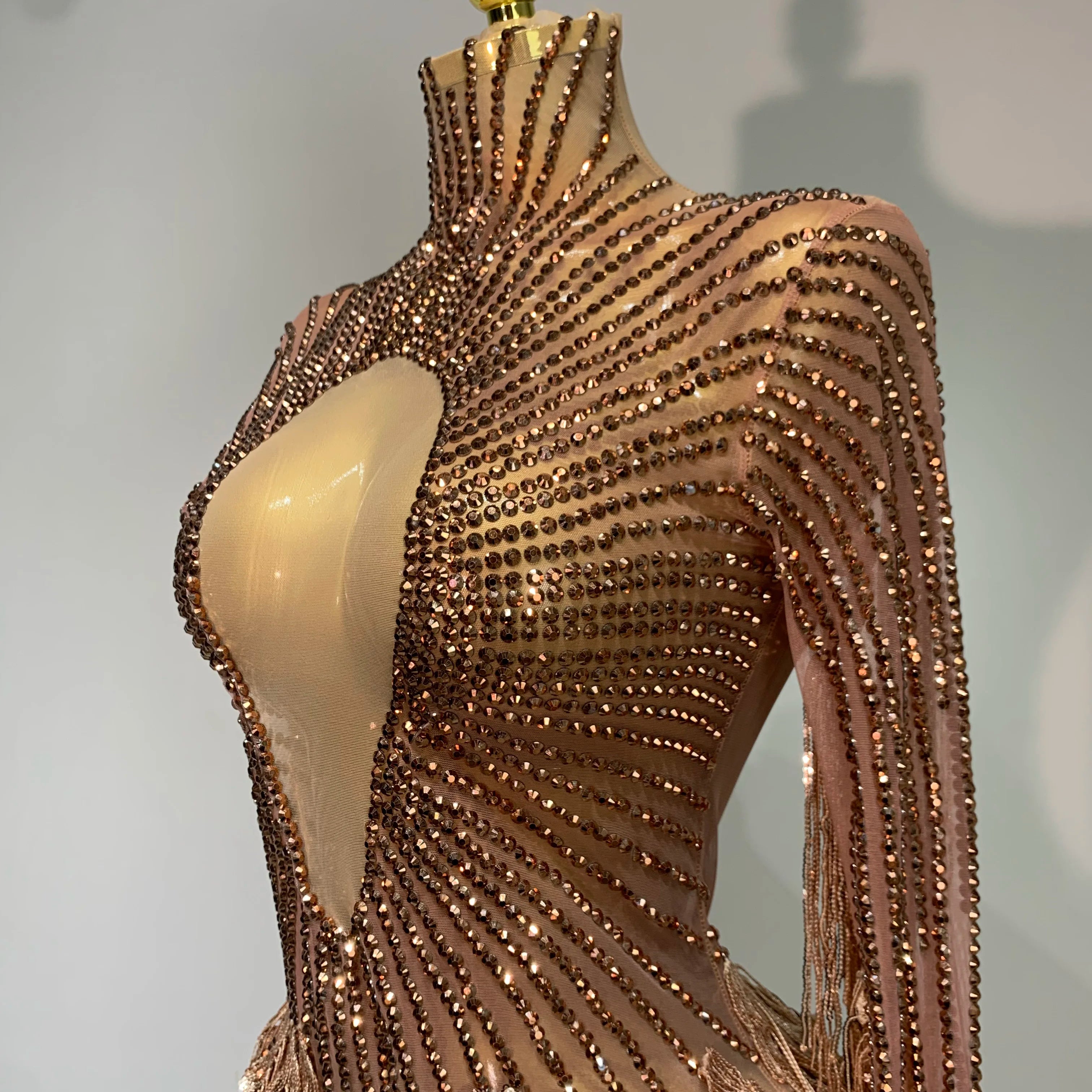 Women Sexy Long Sleeve Tassel Diamond Dress Luxury Birthday Evening Party Costume Nightclub Celebrity Stage Performance Outfit