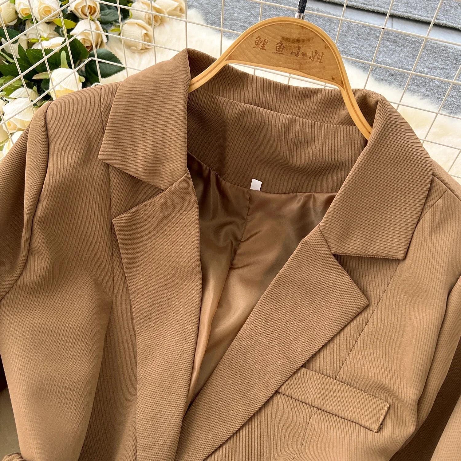 Chic Notched Collar Women Vintage Long Sleeve Slim Button Sashes Suit French Fashion Office Lady High Street Autumn Elegant Top