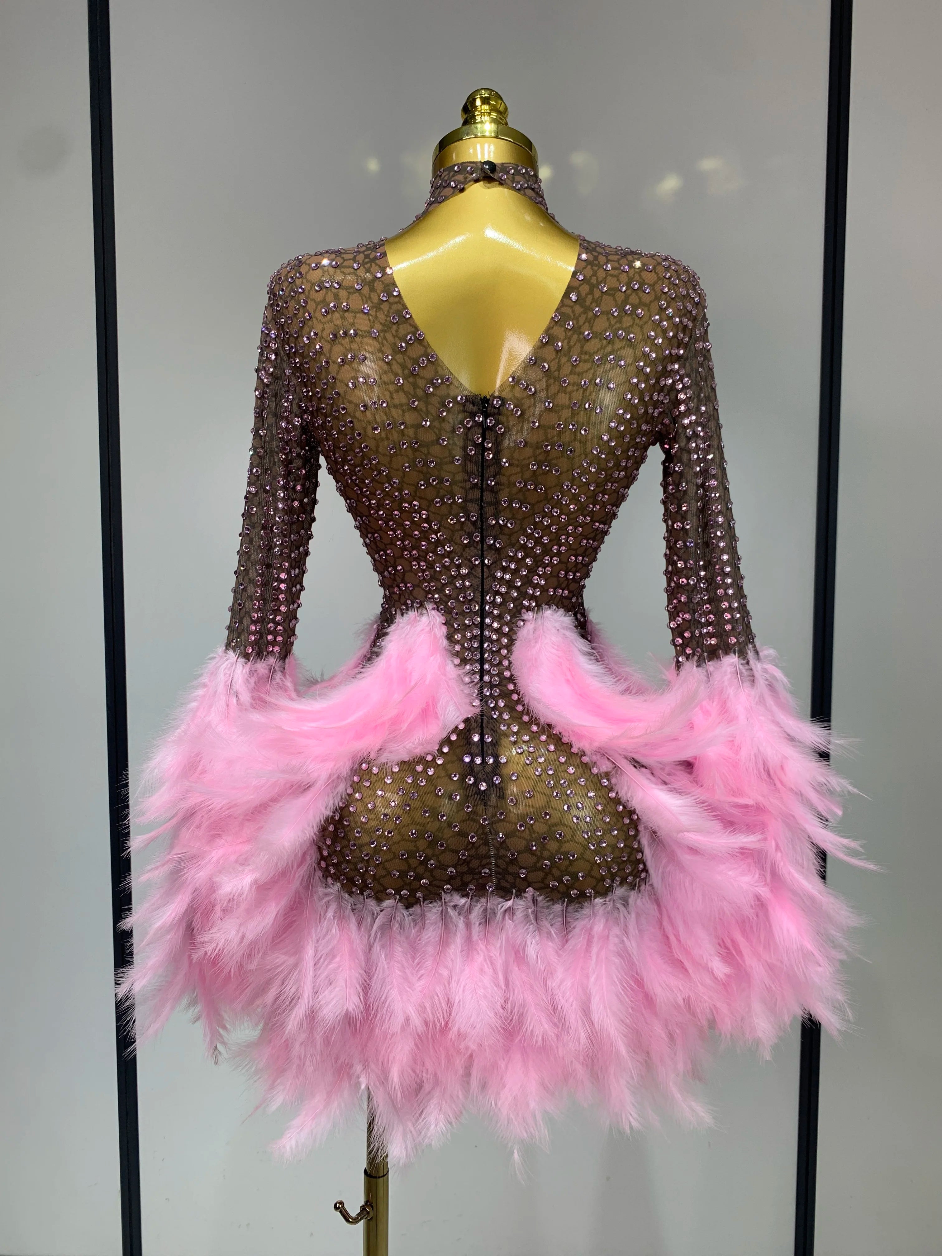 Women Luxury Birthday Dress Rhinestones Mesh Feathers Bodycon Mini Celebrity Evening Club Party Dress Nightclub Stage Outfit