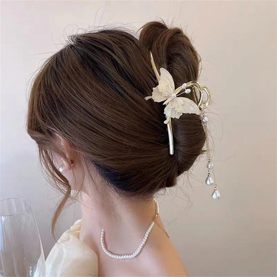 New Fashion pearl crystal flower Metal Hair Claw Clips Simple Non Slip Gold retro Barrettes Hair Jaws For Women Girls Daily gift 5