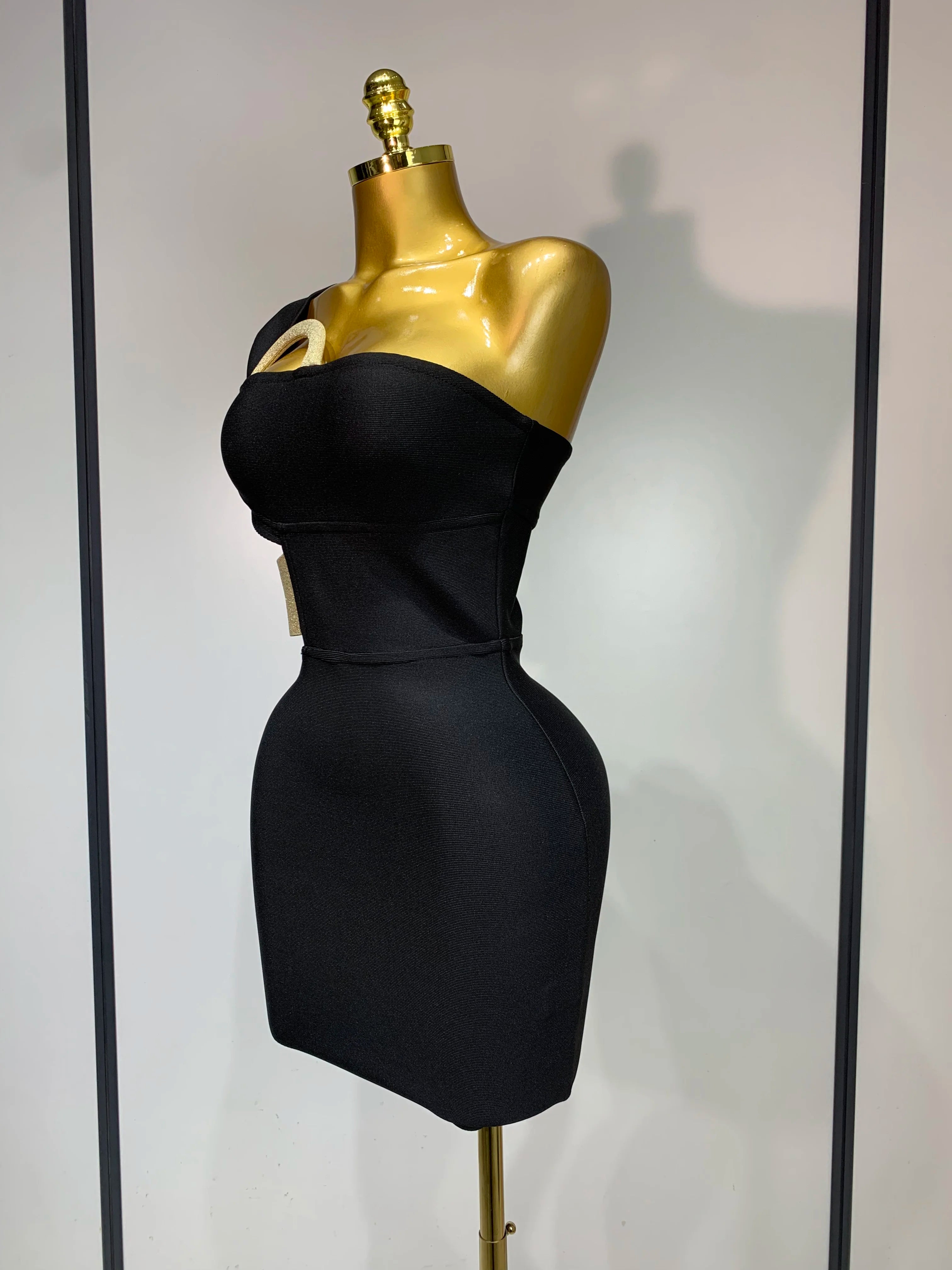 Luxury Birthday Dress Women Sexy Backless Black Bodycon Bandage Mini Dress Celebrate Birthday Evening Party Fashion Dress