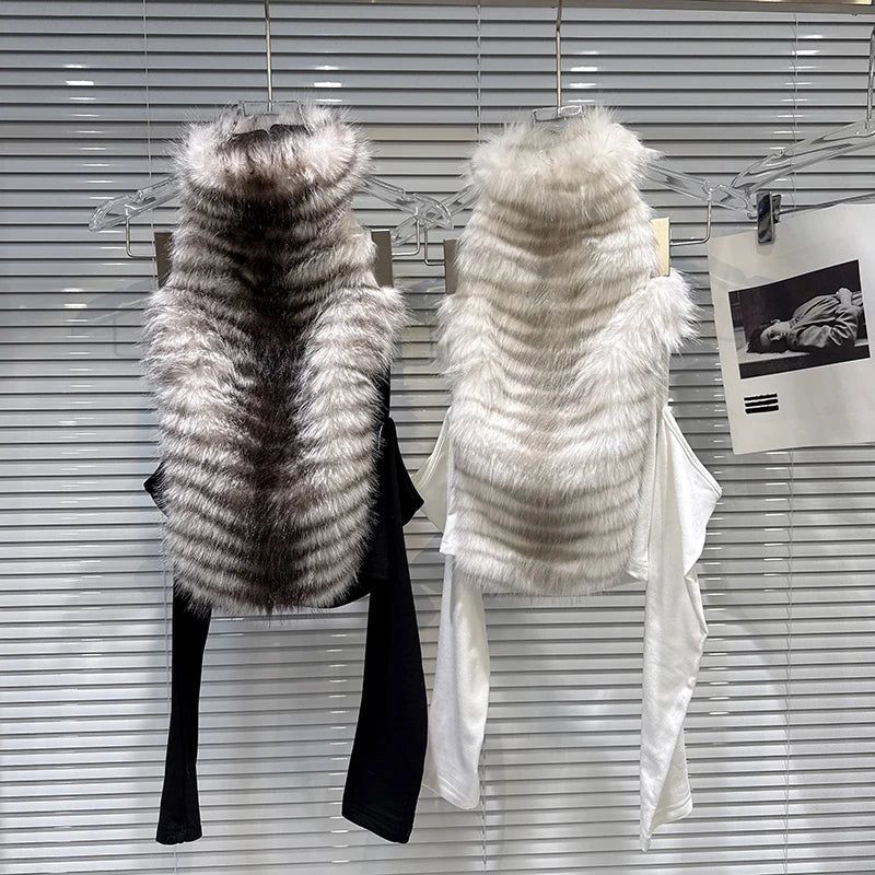 Winter New Fashion Gradient Furry Patchwork Off-Shoulder T-Shirt For Women Versatile Slim Fit Tops Female 11A07698