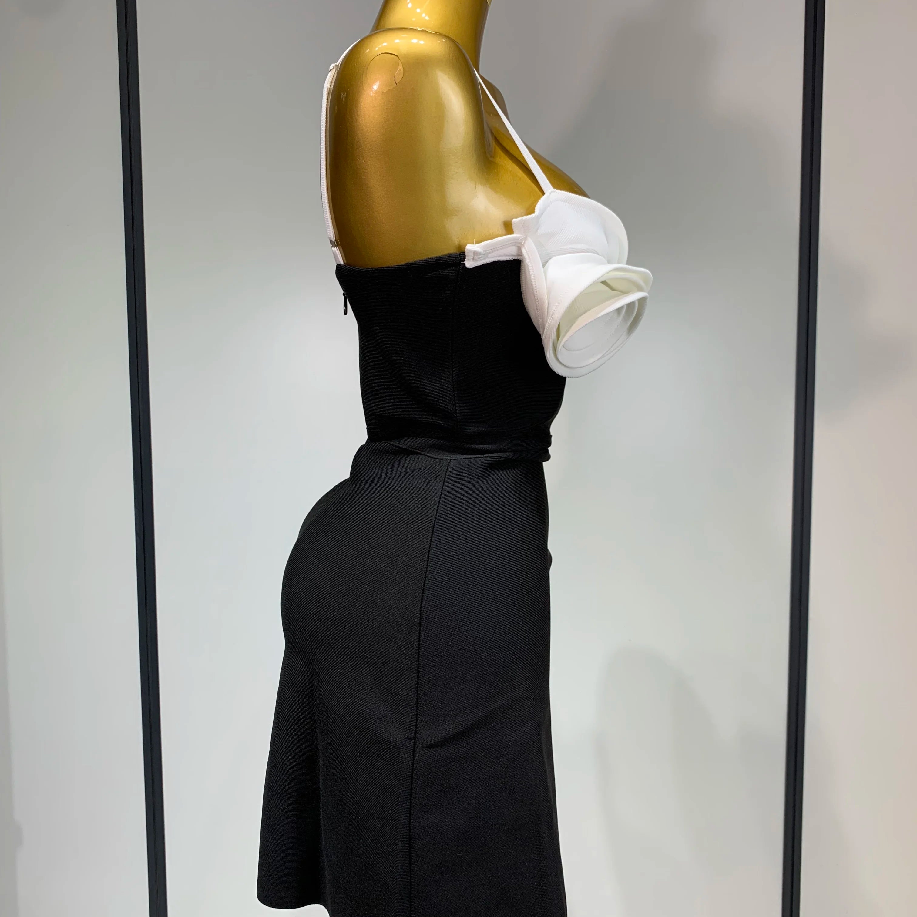 Women Celebrity Sexy Sleeveless 3D Flower Patchwork Mini Bodycon Bandage Dress Elegant Evening Club Party Birthday Dress