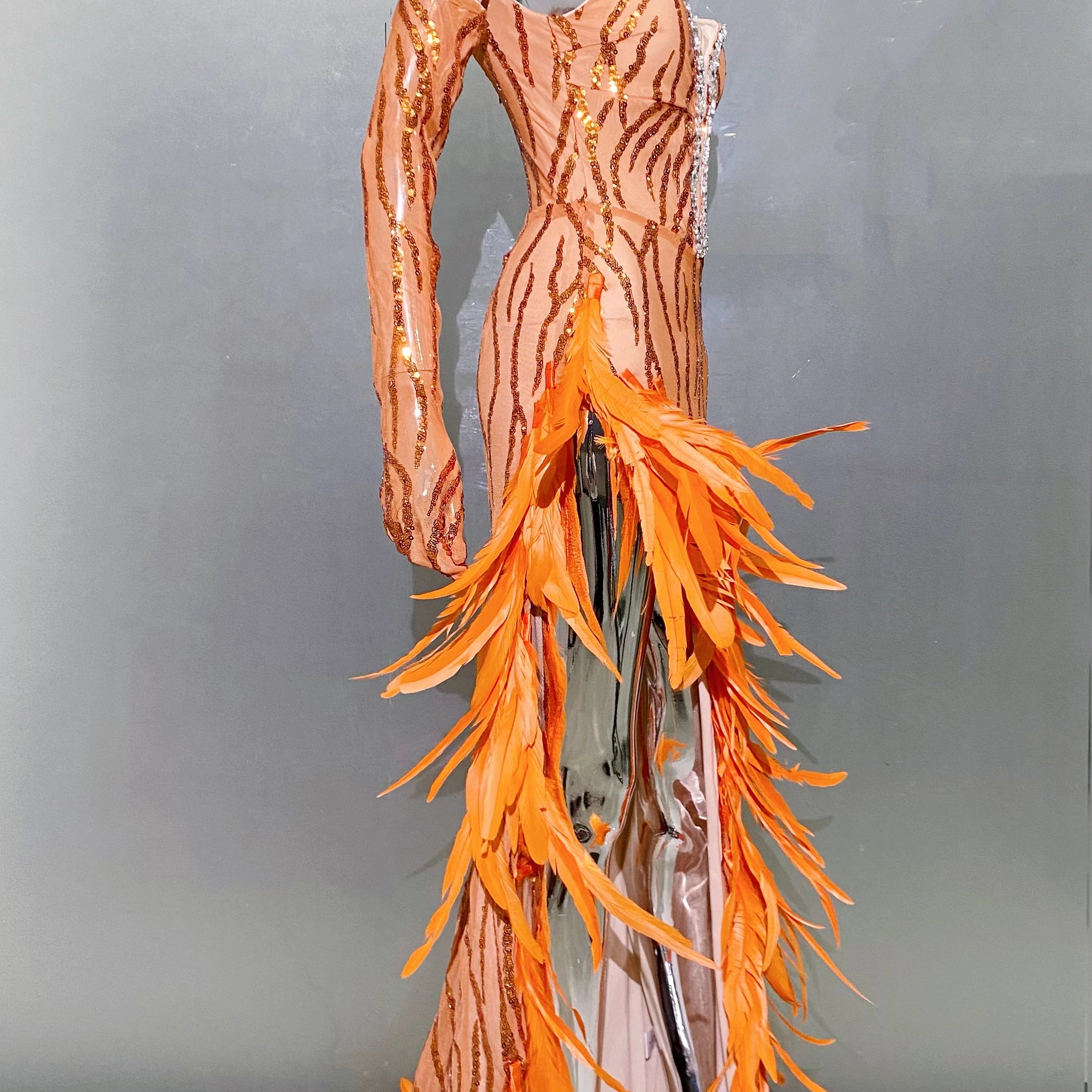 Women Luxury Sexy V Neck Feather Beading Mesh Sequins Sparkly Maxi Long Gowns Dress Elegant Celebrity Evening Party Club Dress