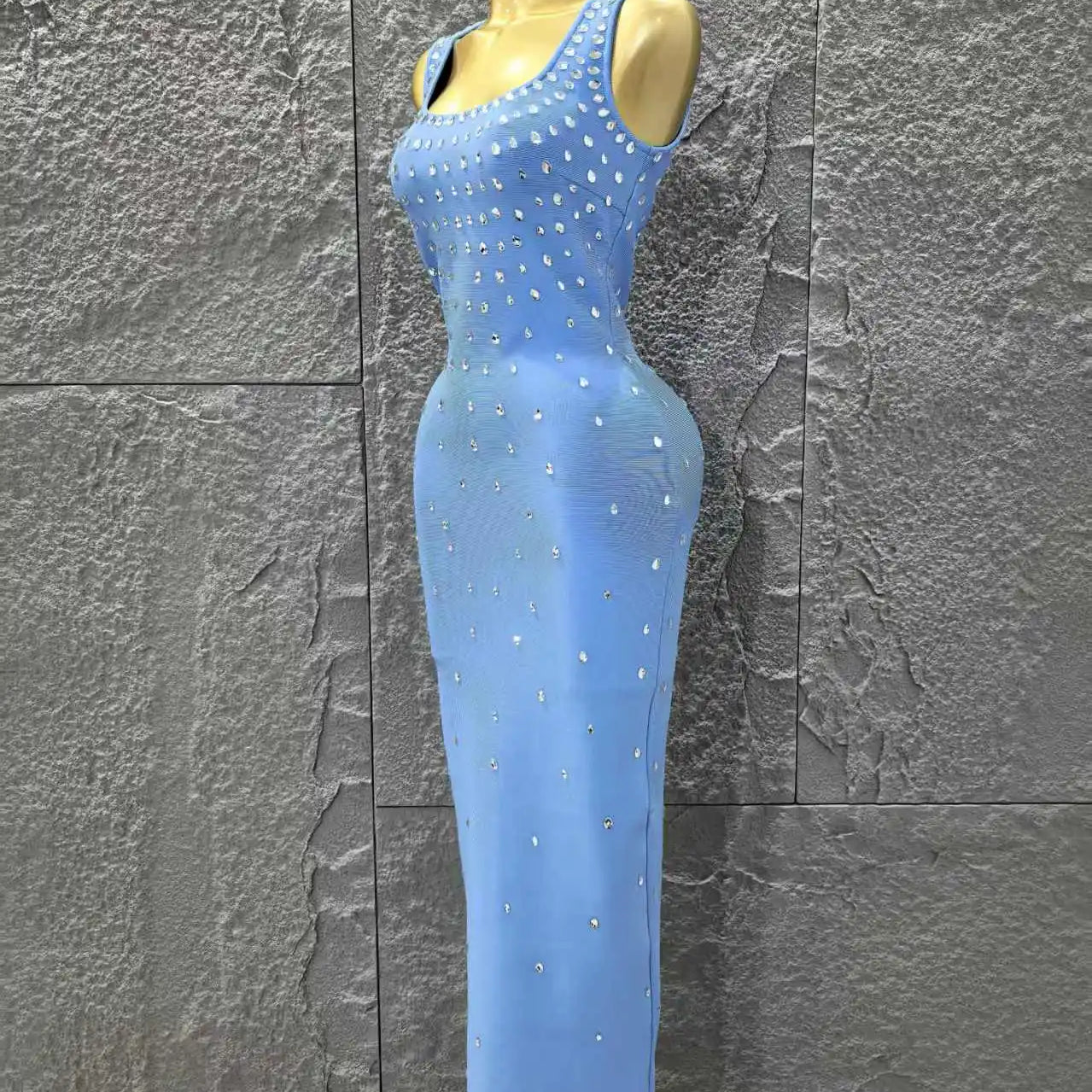 Skyblue Color Women Sleeveless O-Neck Shinning Crystal Bodycon Long Bandage Dress Celebrate Evening Party Birthday Outfit