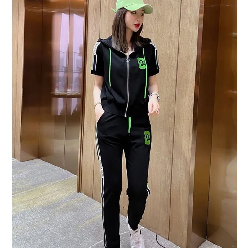 Summer Women's Tracksuit Loose Fashion Casual Short Sleeve Hooded Top Pants Two Piece Sets Sweat Suit For Women Clothes Style E