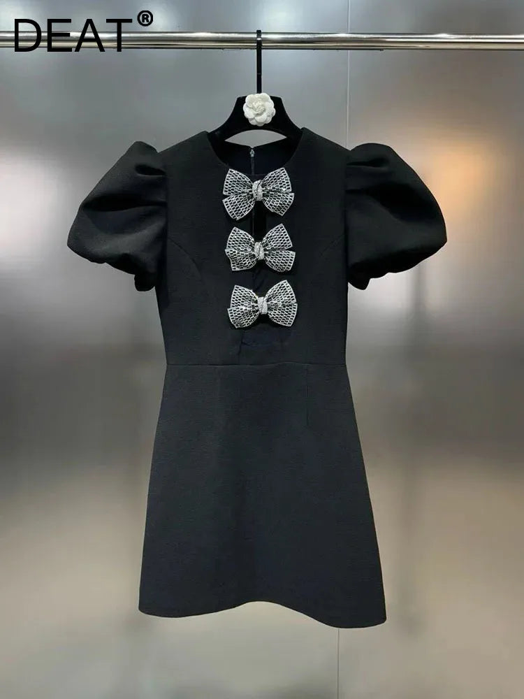 DEAT Fashion New Items Women's Diamonds Bows Hollow Out Spring Trendy Round Neck Puff Sleeves Dresses Female 11XX8796