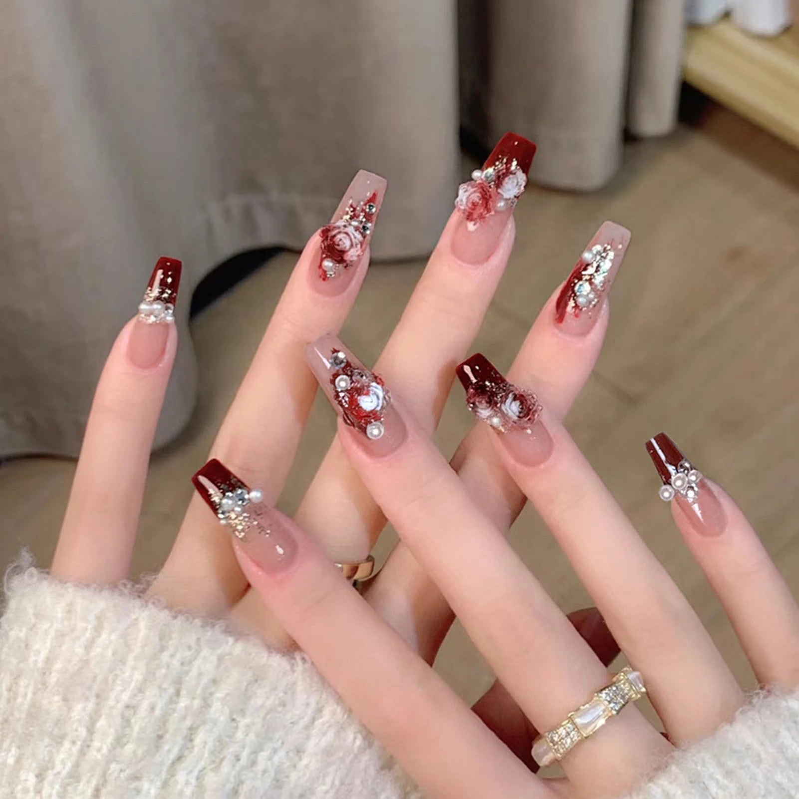 Red Tip False Nails With 3D Flower Decor Lightweight And Easy To Stick Fake Nail For Daily And Parties Wearing Portable Nail Art