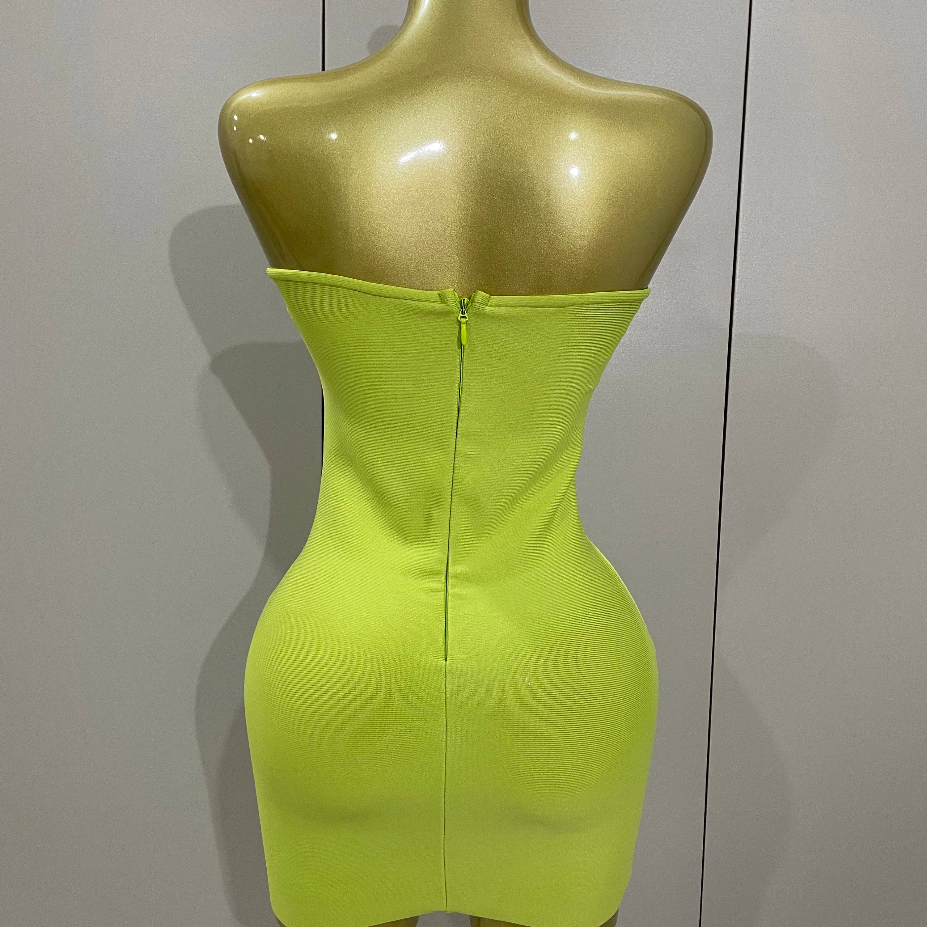 2025 Luxury Sexy Strapless Sparkly Diamond Cut Out Bodycon Bandage Dress Women Celebrity Elegant Evening Party Birthday Outfit