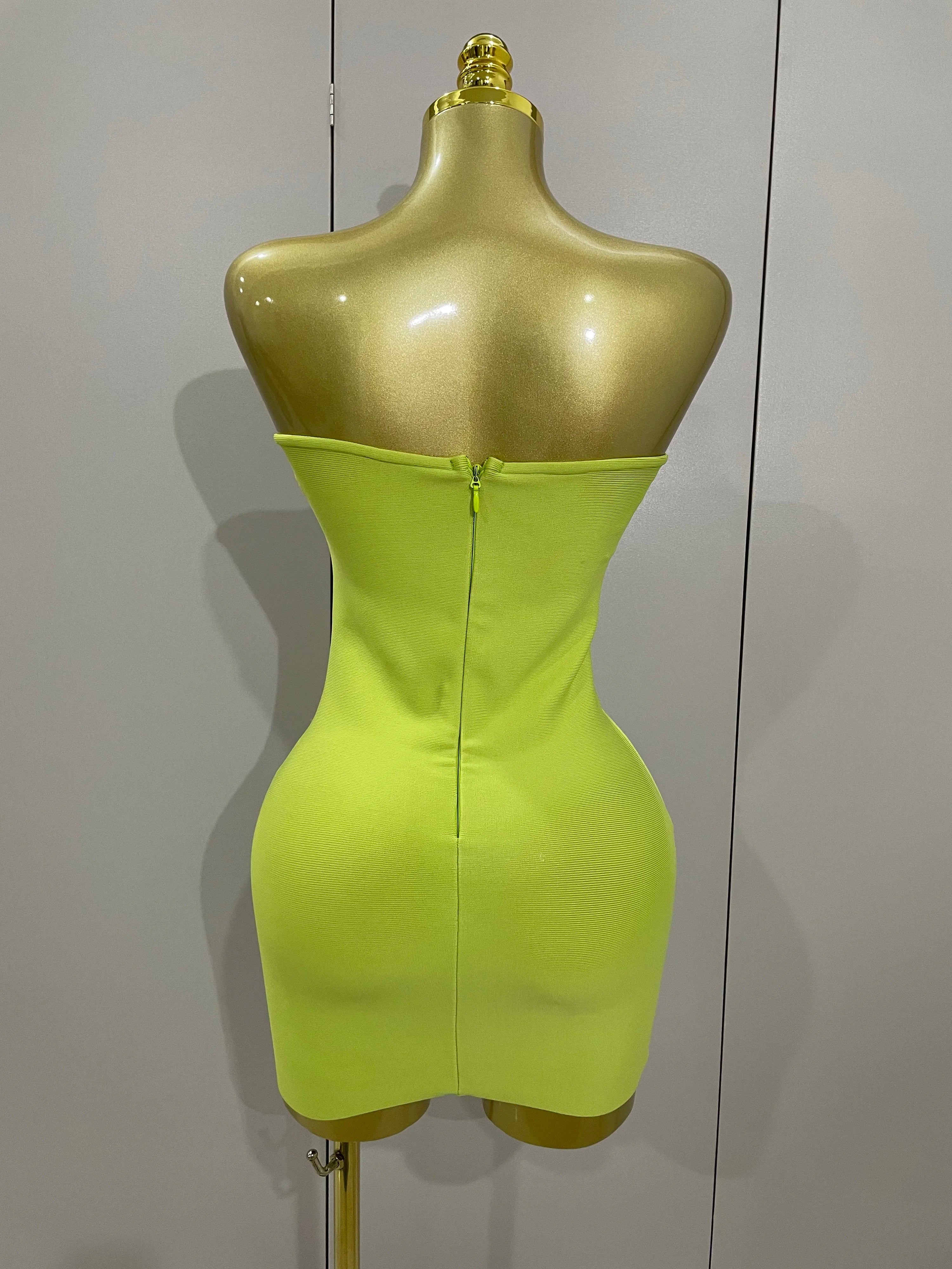 2025 Luxury Sexy Strapless Sparkly Diamond Cut Out Bodycon Bandage Dress Women Celebrity Elegant Evening Party Birthday Outfit