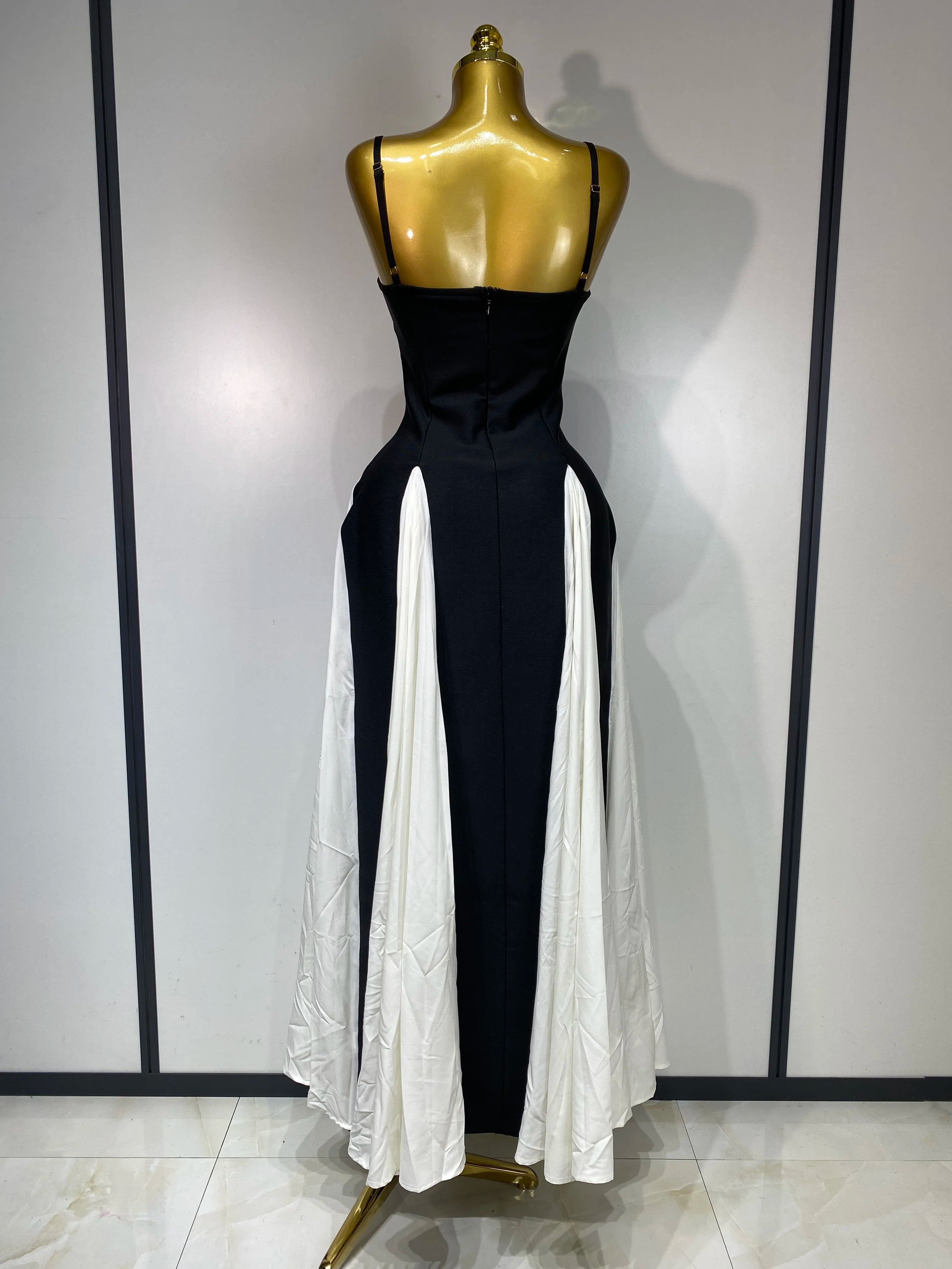 2025 New Women Contrast Color Camisole Long Dress Elegant Sleeveless Backless High Waist Bandage Dress High Street Banquet Gown
