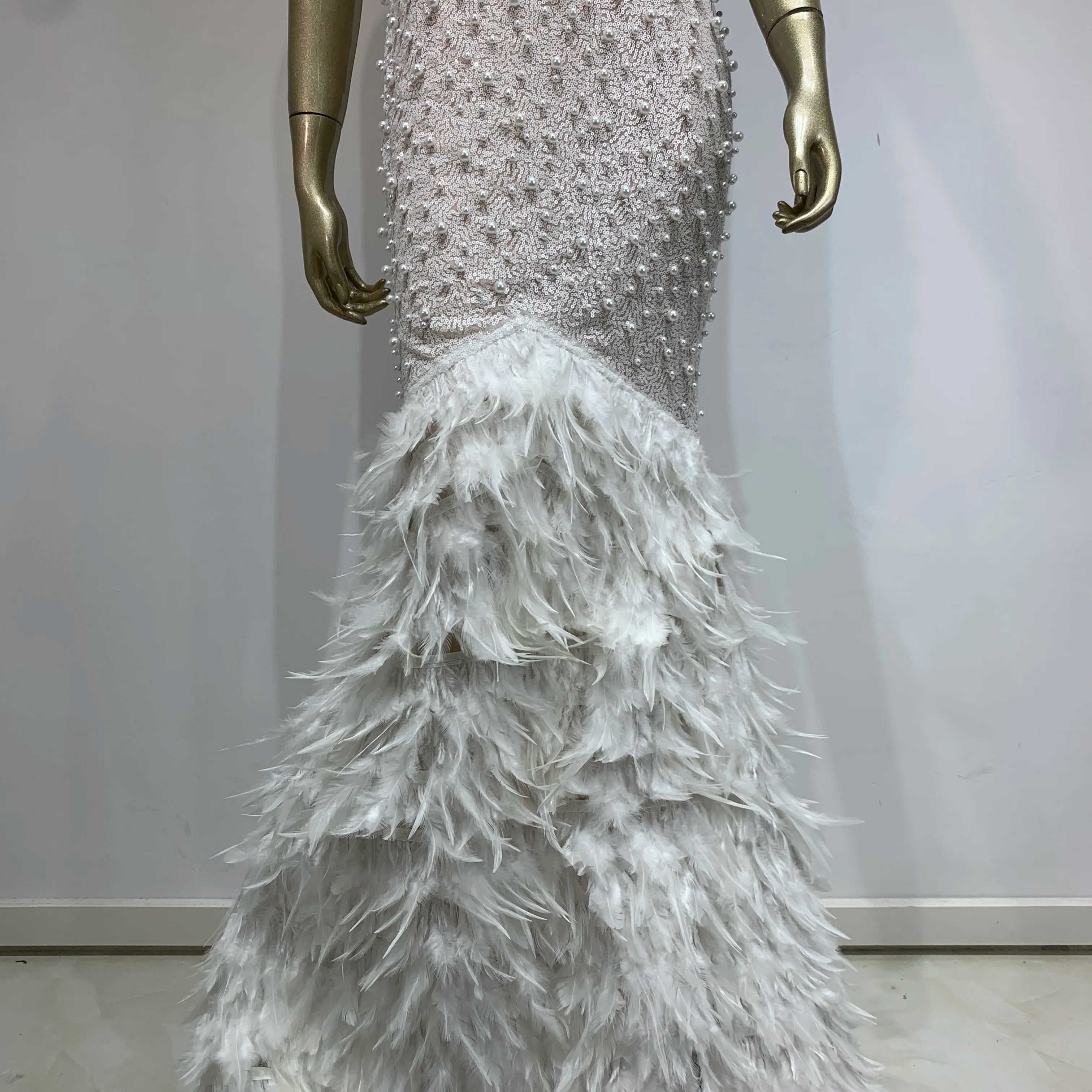 Women Celebrity Sexy V Neck Pearl Sequins Feather Maxi Long Dress 2024 Elegant Party Evening Stage Performance Dress Vestido