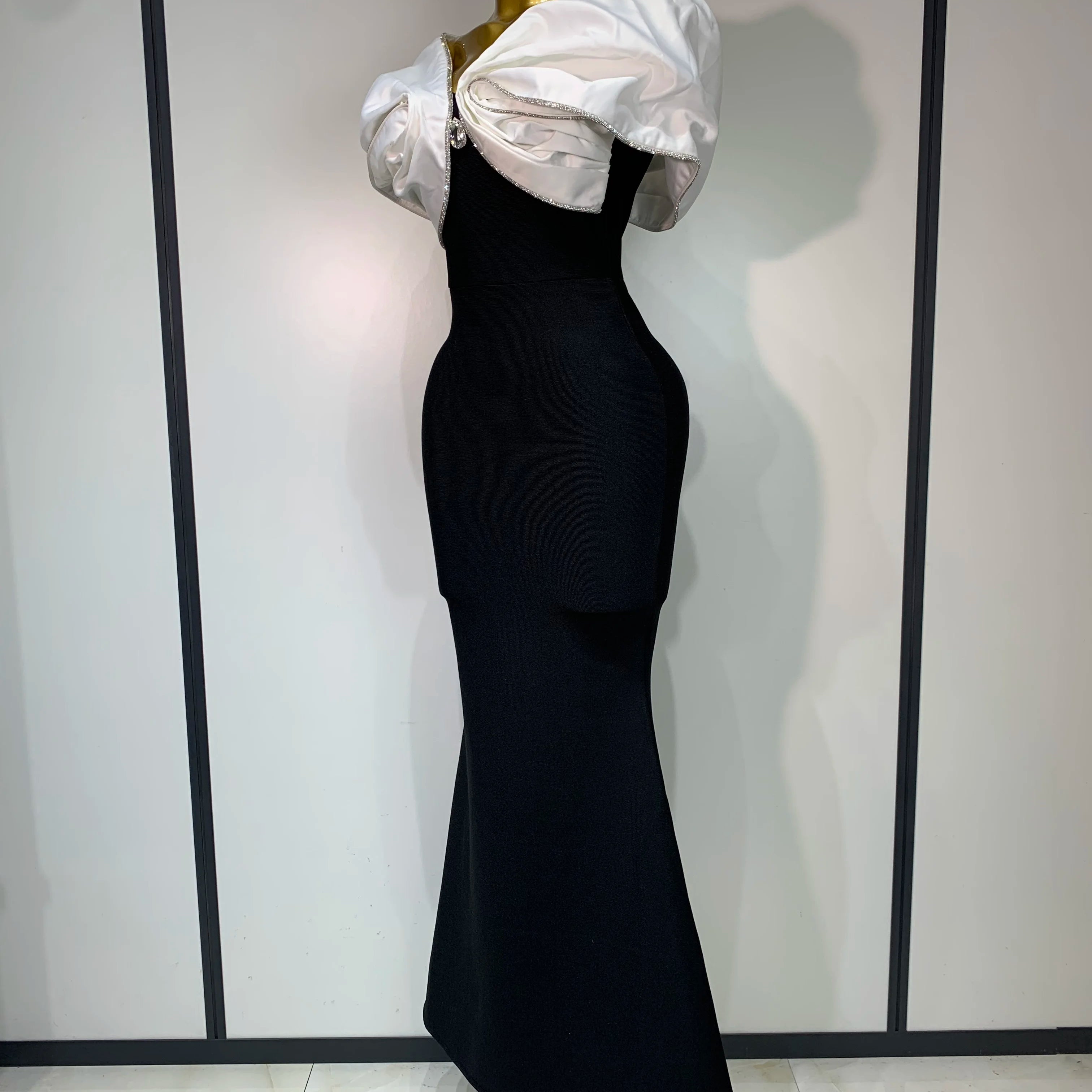 Women Sexy Off Shoulder Rhinestone Bodycon Maxi Long Bandage Dress 2025 Celebrity Elegant Evening Party Luxury Birthday Outfit