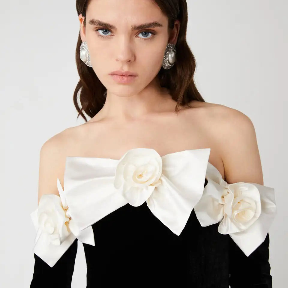 New Winter Style Women Long Sleeve Sexy Off the Shoulder Floor-length Dress Velvet Elegant Evening Party Celebrate Dress