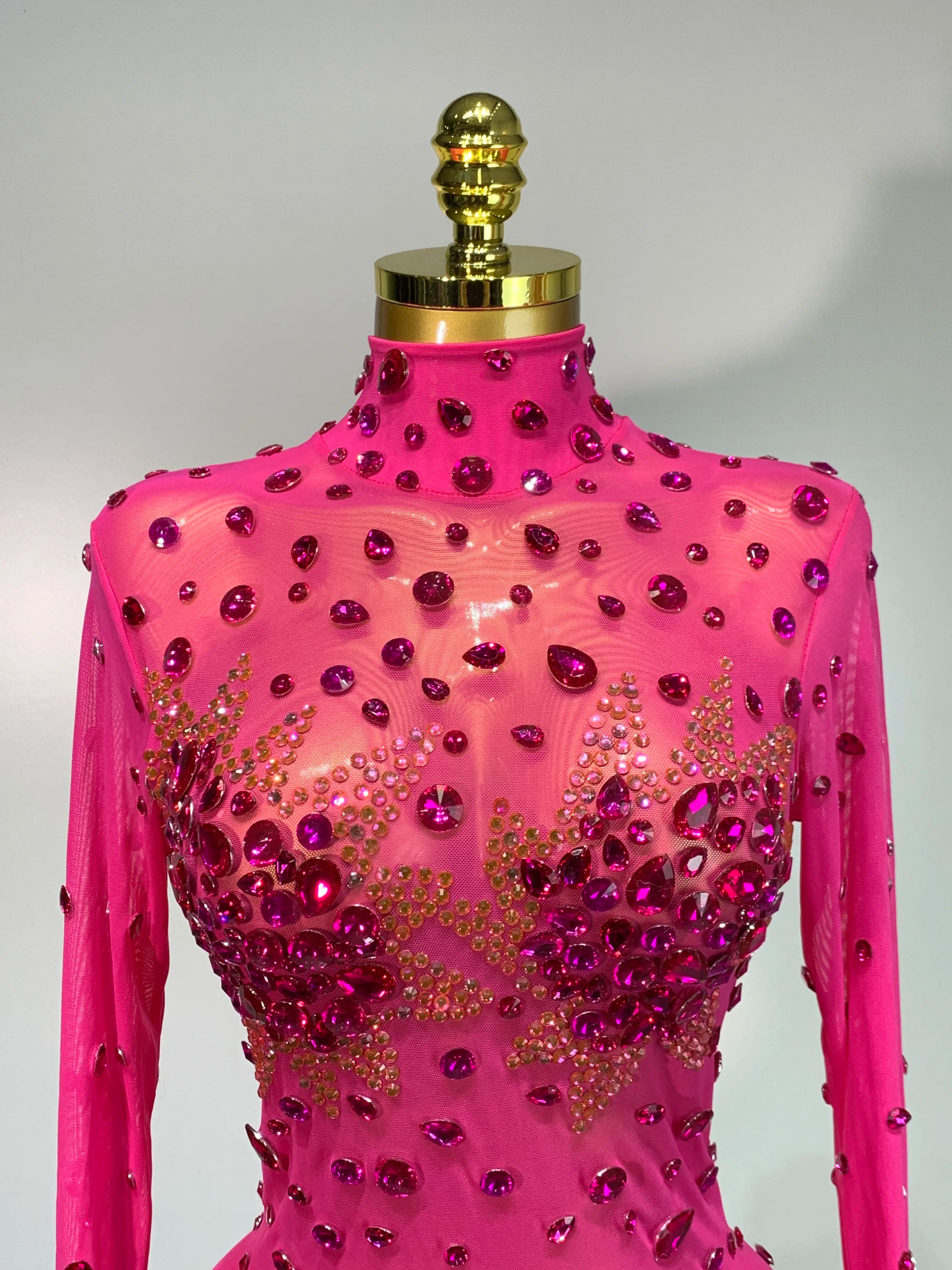 Sparkly Rhinestone Sexy Bodycon Dress 2025 New Fashion Nightclub Stage Outfit Luxury Birthday Party Dresses