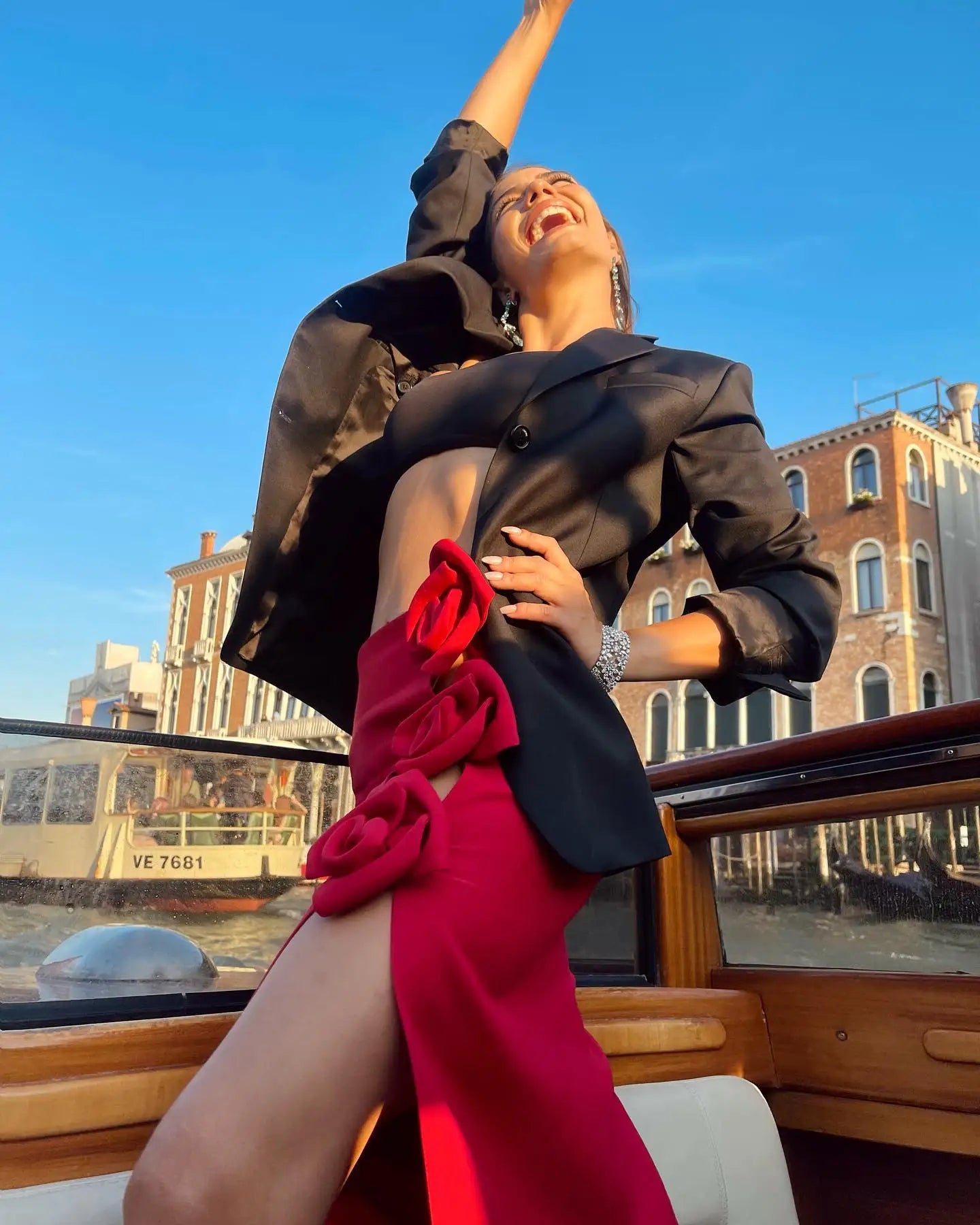 Rose Decoration Sexy High Split Red Bandage Long Shikt Fashion Graceful woman Item Evening Party Outfit