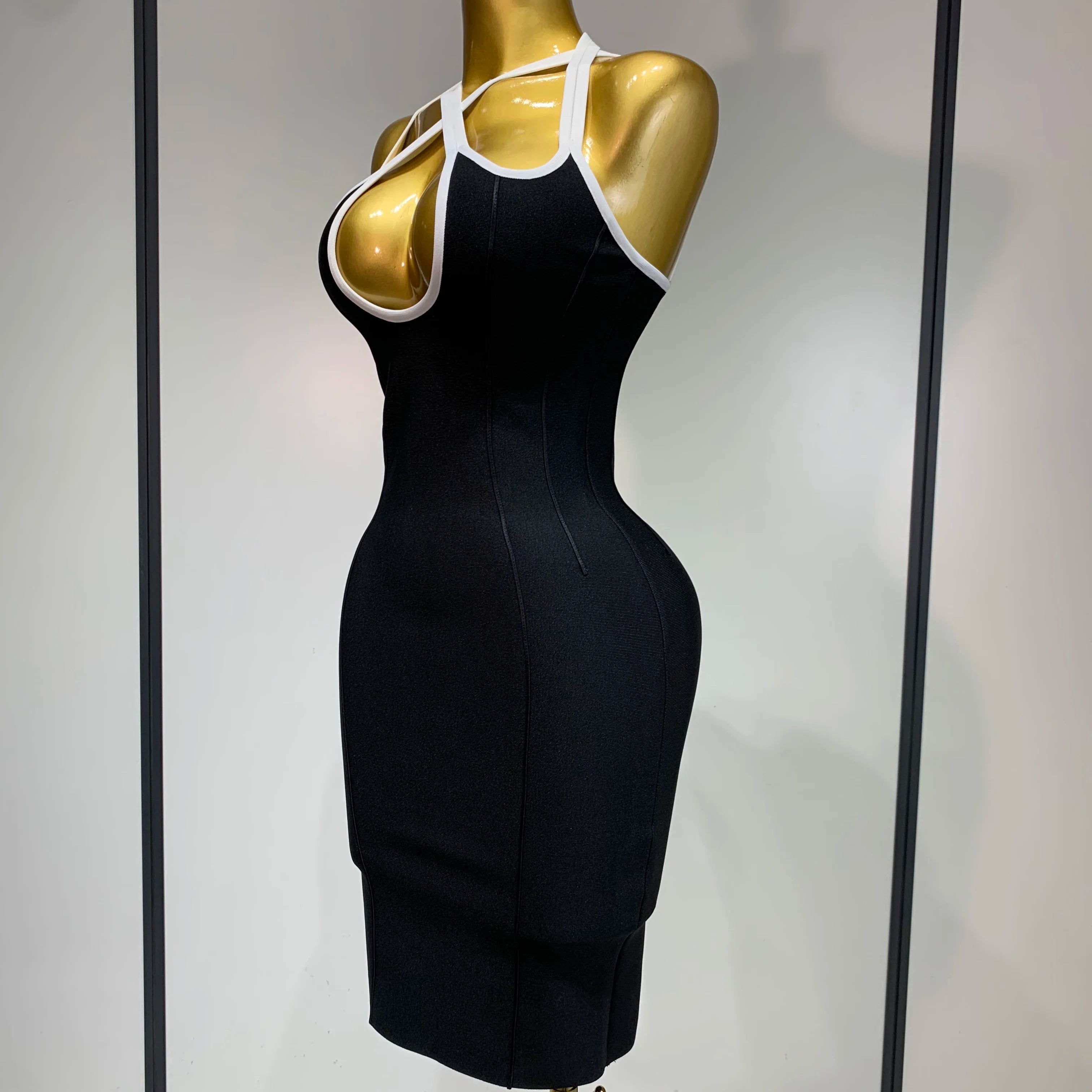 Women Elegant Fashion Dress Halter Neck Bodycon Bandage Dress Celebrity Evening Party Club Gown Sexy Backless Birthday Dress