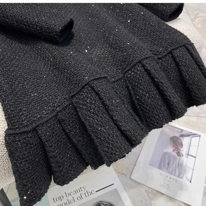 Elegant luxury Small Fragrance Knitted Dress Women Sequin Pearl Buttons Trendy Waist Up Slim Mini Dresses Spring Autumn New