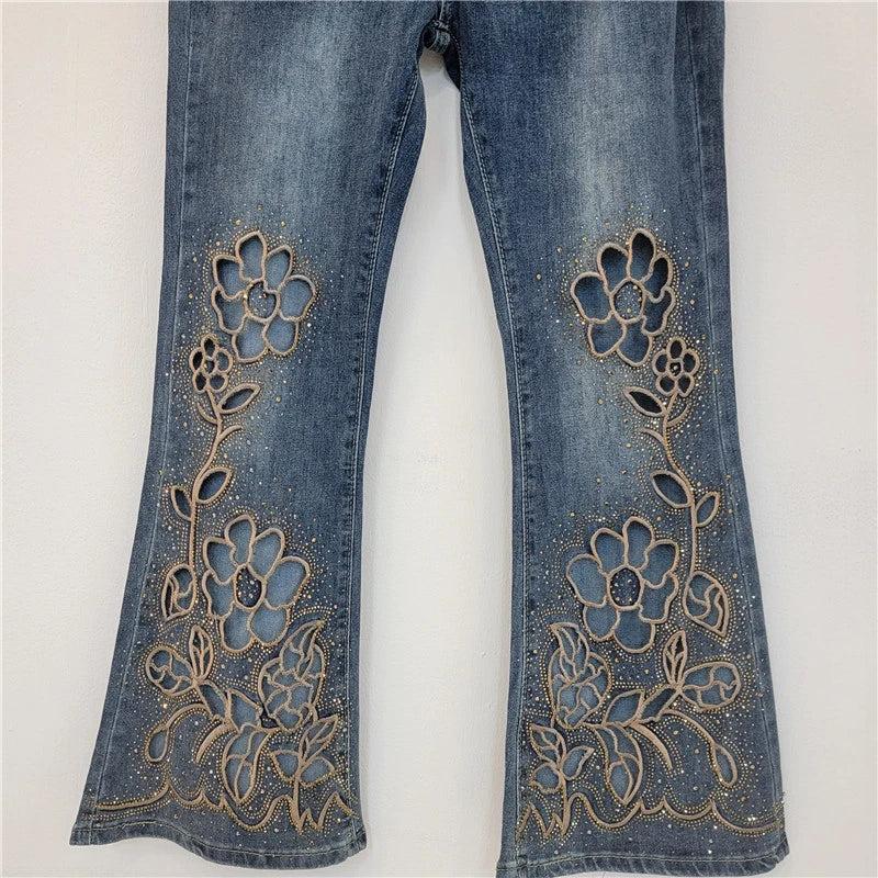 New Fashion Heavy Industry Rhinestone Versatile Jean For Women High Waist Floral Hollow-out Flared Denim Pant 11A07875
