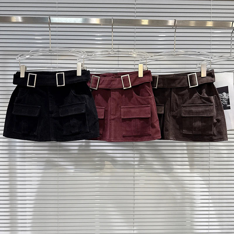 Winter New Fashion Style Metal Belt Pocket Suede Cargo Short A-line Skirt For Women Wrapped Hip A-line Skirts 11A07737