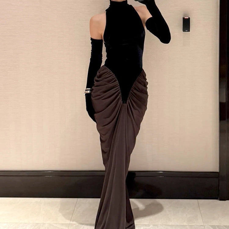 Glamorous Black and Brown Halter Gown with Velvet and Chiffon Combination for Luxury Galas Evening Gown