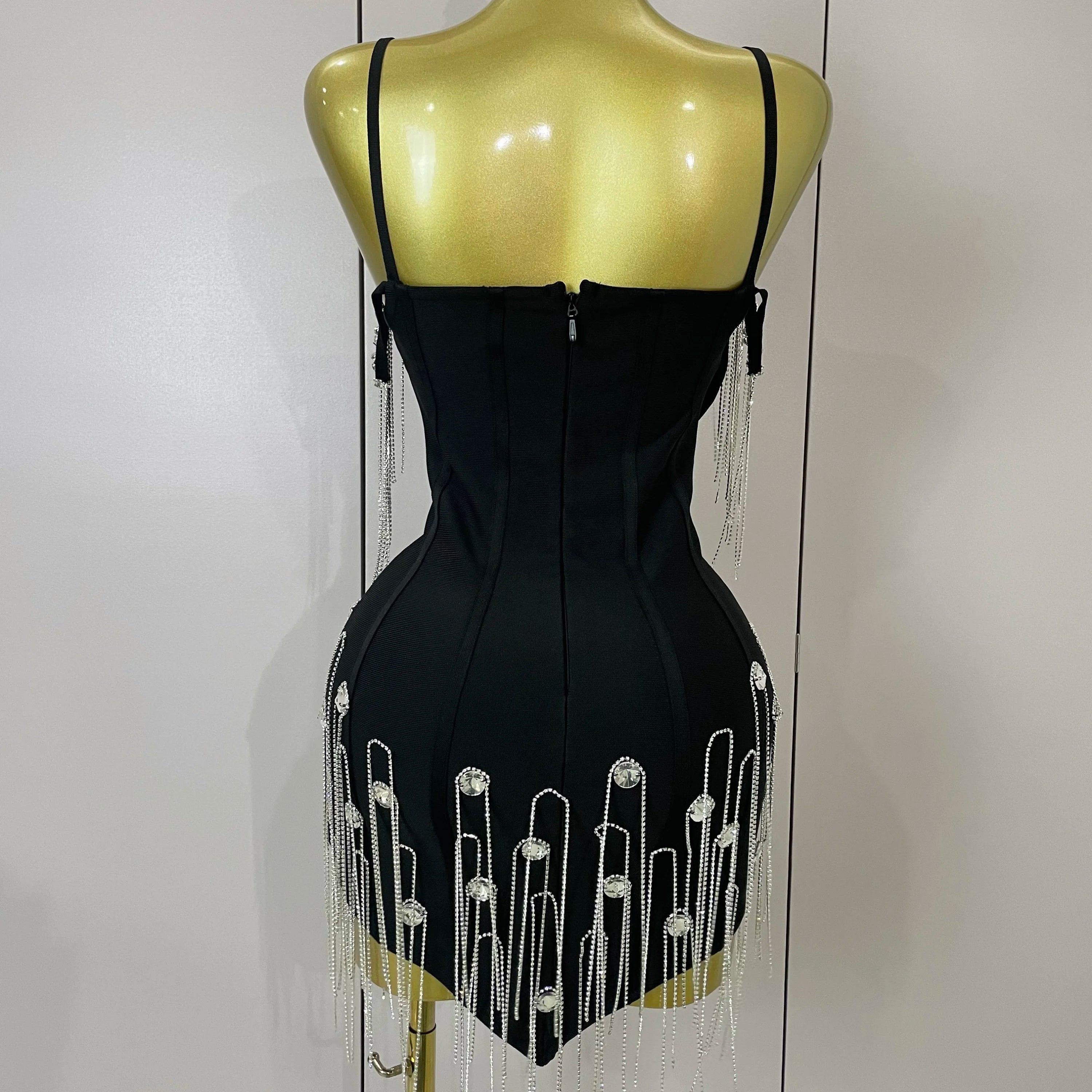 Sexy Backless Spaghetti Strap Black Sleeveless Bodycon Bandage Dress Women Elegant Prom Gown Club Evening Party Birthday Dresses