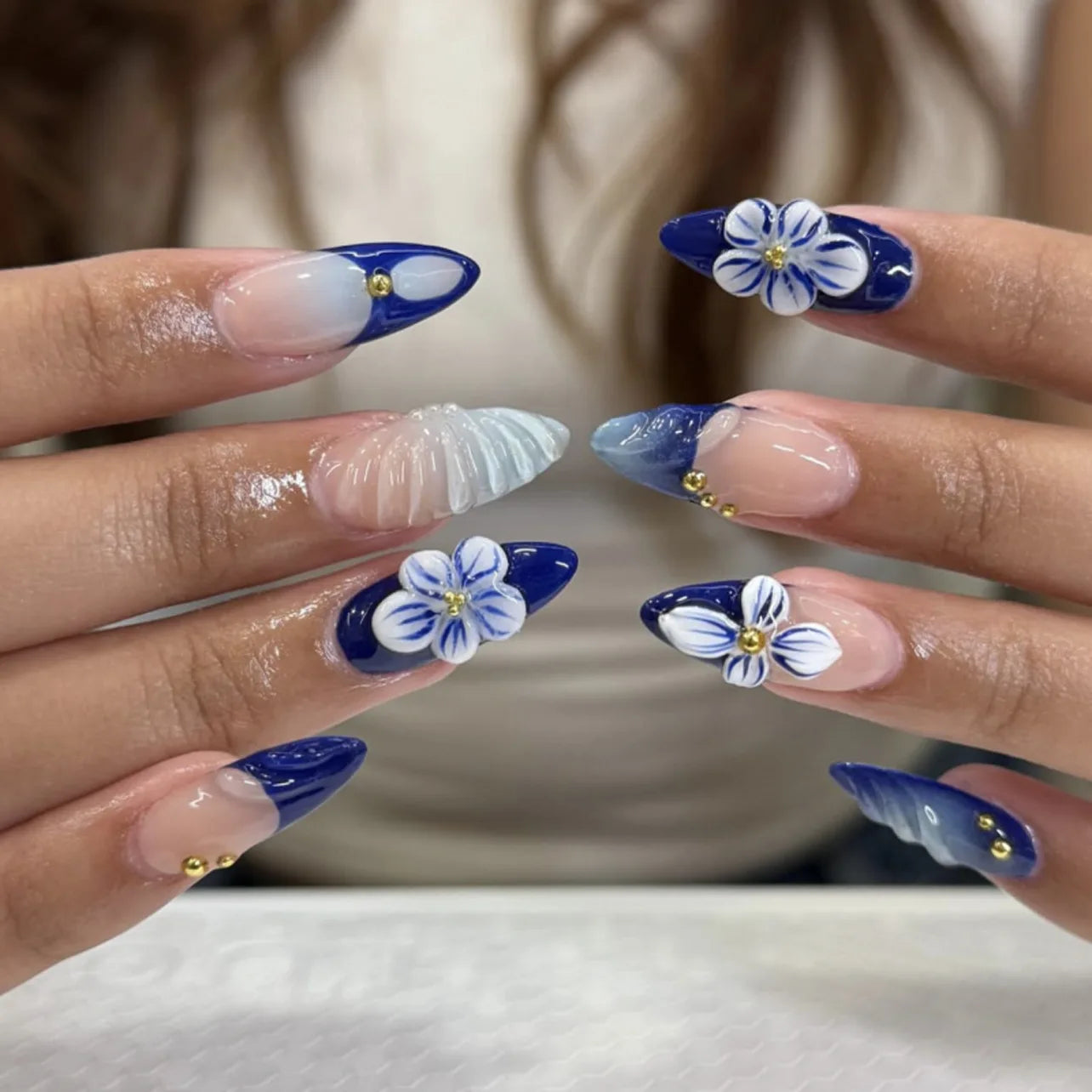 24pcs 3D Flower Design Press on Nails Blue French Almond False Nail Tips for Women Wearable Reusable European Fashion Fake Nails 1