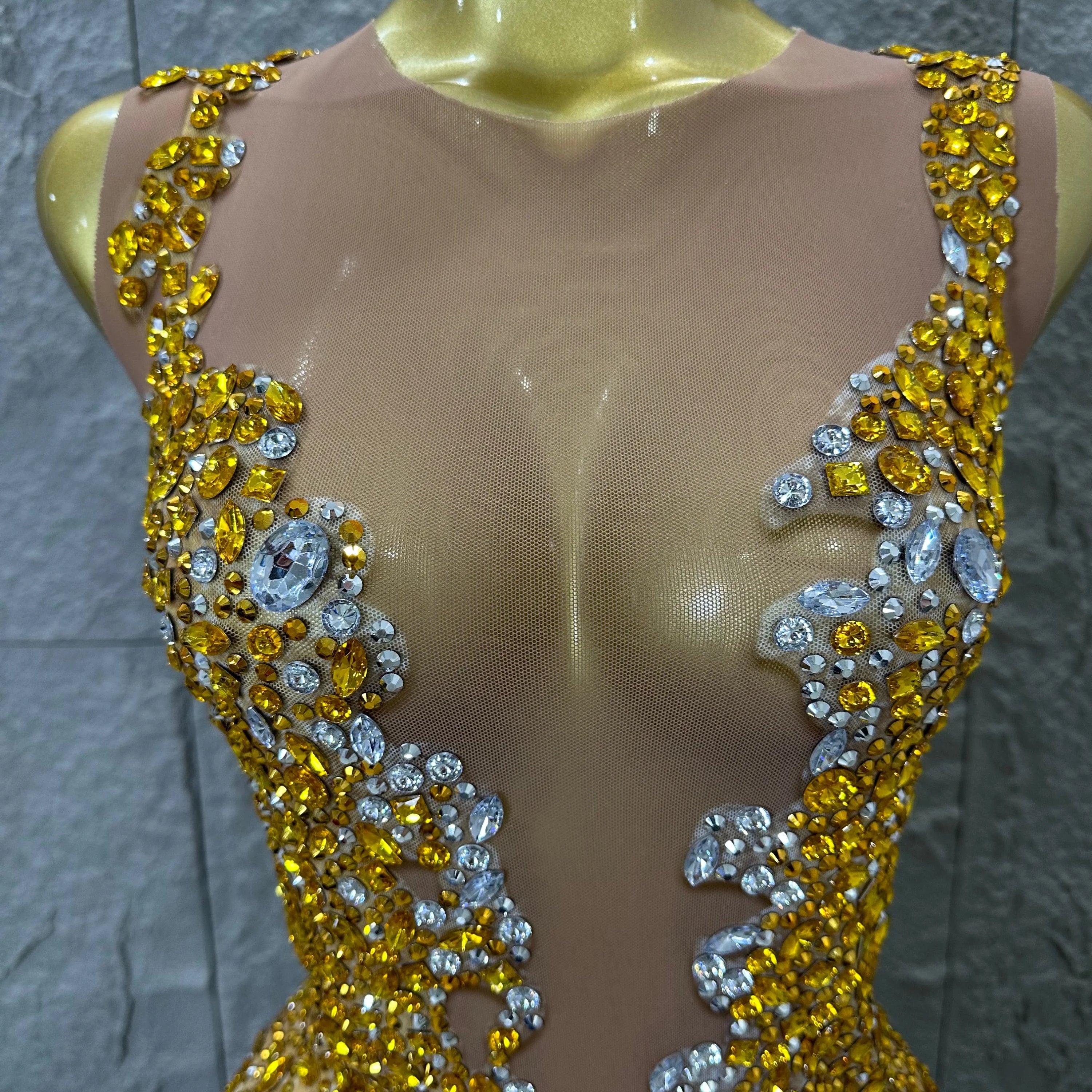 2026 New Sexy Fashion Gold Sparkly Dance Show Stage Costume Women Birthday Party Rhinestones Tassels Transparent Short Dress