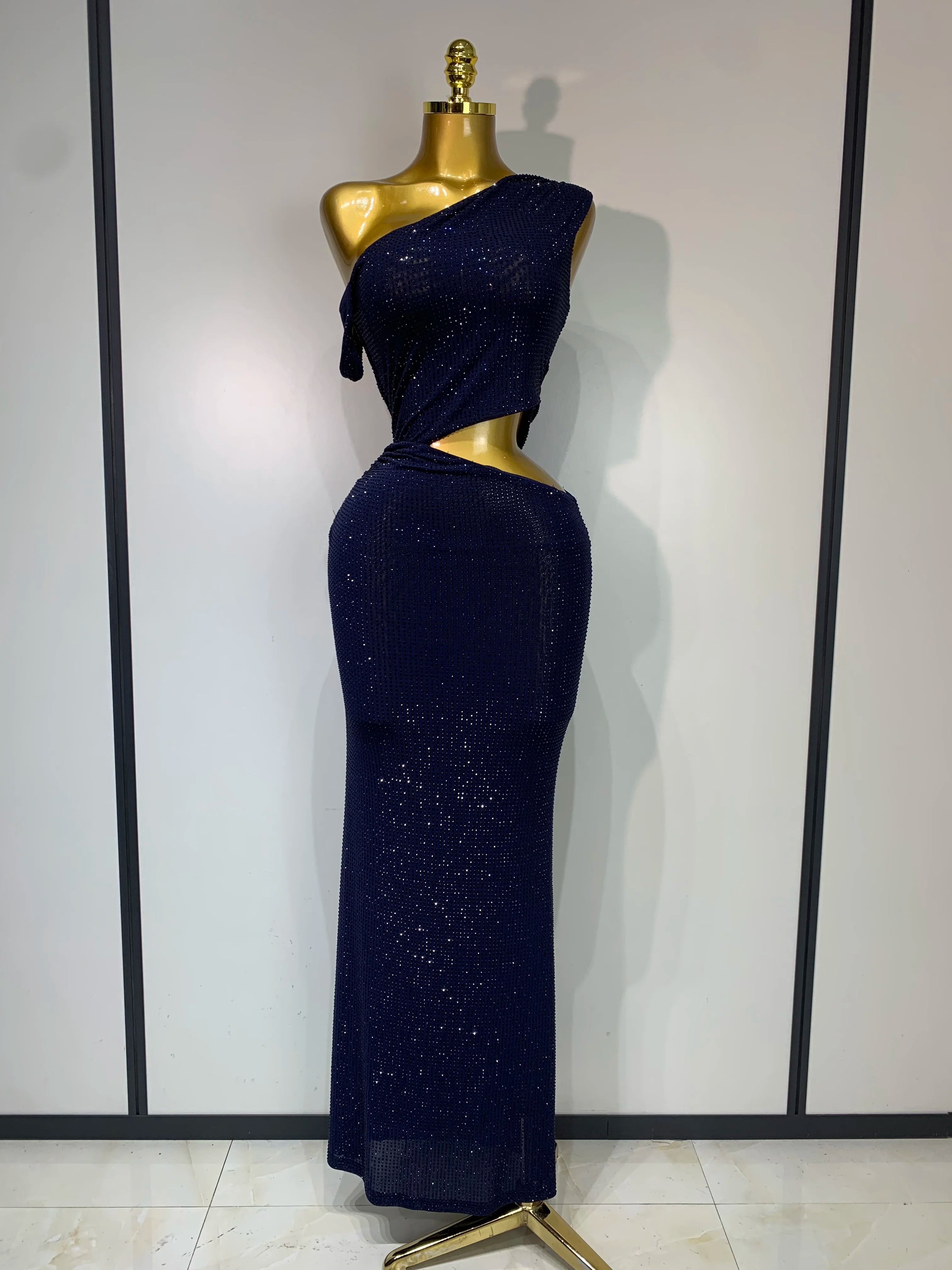 Women Sexy One Shoulder Exposed Waist Diamonds Bodycon Long Dress Cut Out Luxury Crystal Dresses Evening Party Birthday Gowns Blue