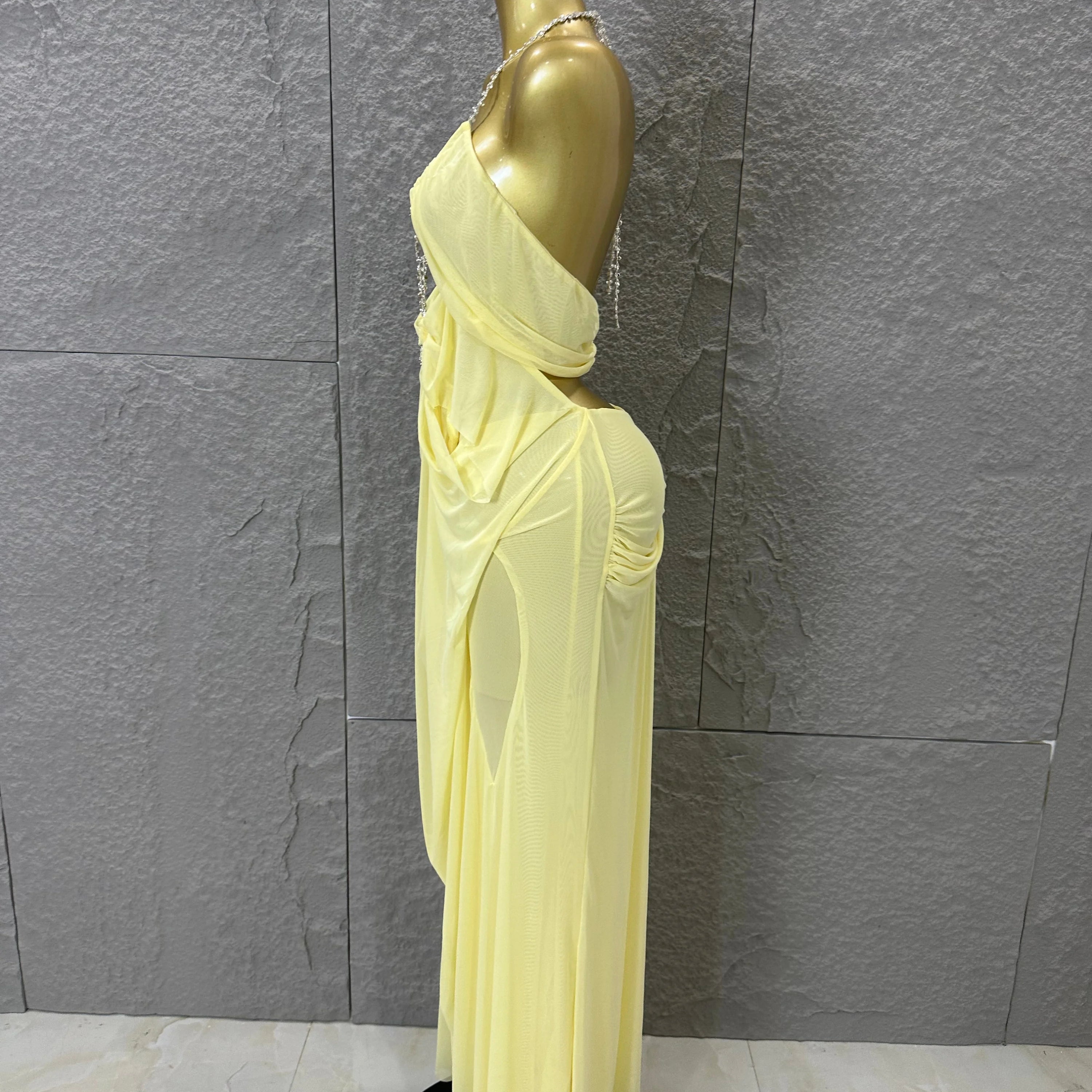 Sexy Halter Neck Maxi Dress Crystal Chain Cutout Ruched Women Sheer Mesh Form Outfit Glamorous Evening Gala Party Costume