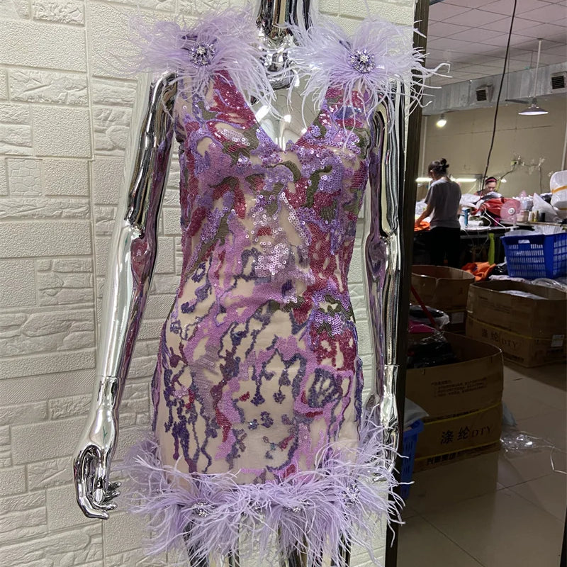 STOCK Gorgeous Feathers Shining Diamonds Violet Sequins Sleeveless Mini Dress Graceful Woman Evening Party Outfit