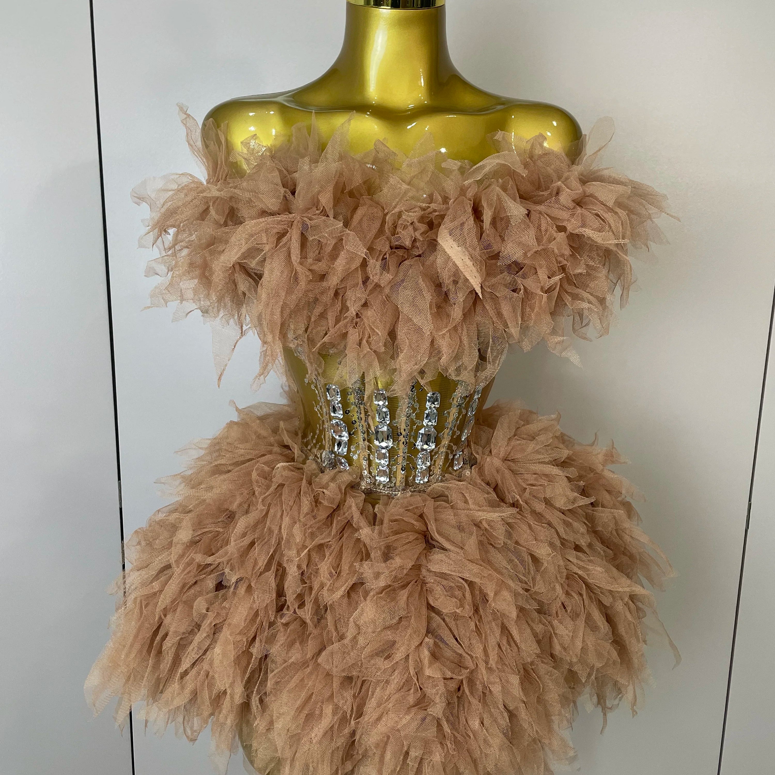 2025Women Sexy Backless Strap Mesh Fluffy Skirt 2 Pieces Diamond Sequins Stage Performance Costume Birthday Party Shooting Dress Champagne