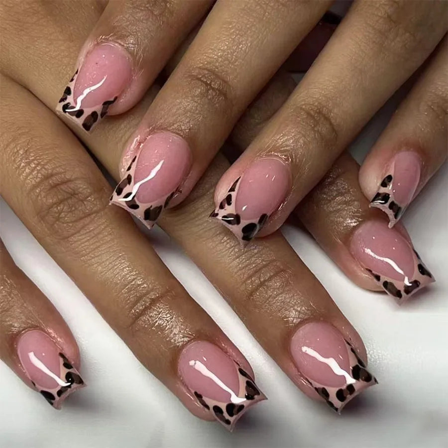 24Pcs Pink French Press on Nails Full Cover Small Broken Diamond Leopard Print Design Short Ballet 3d Gold Bow Nails Fashion Art 5