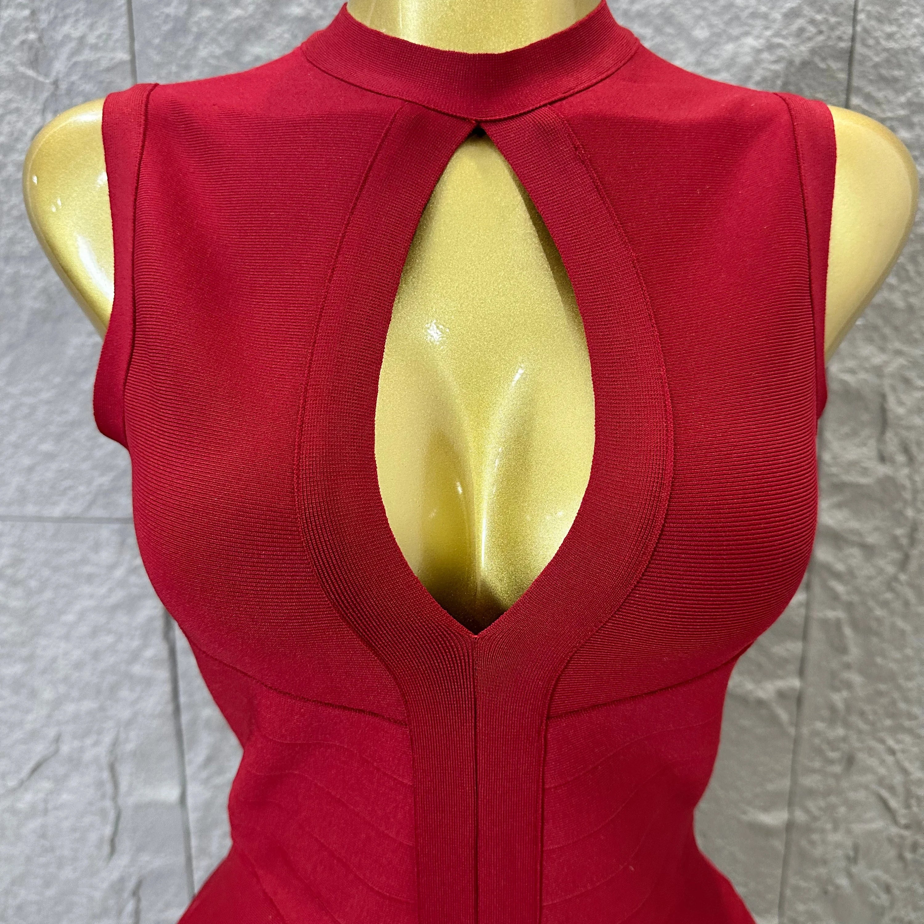 Sexy Sleeveless Keyhole Cutout Bandage Form-Fitting Outfit Evening Gala Party Fashion Celebrate Birthday Party Dress Vestido