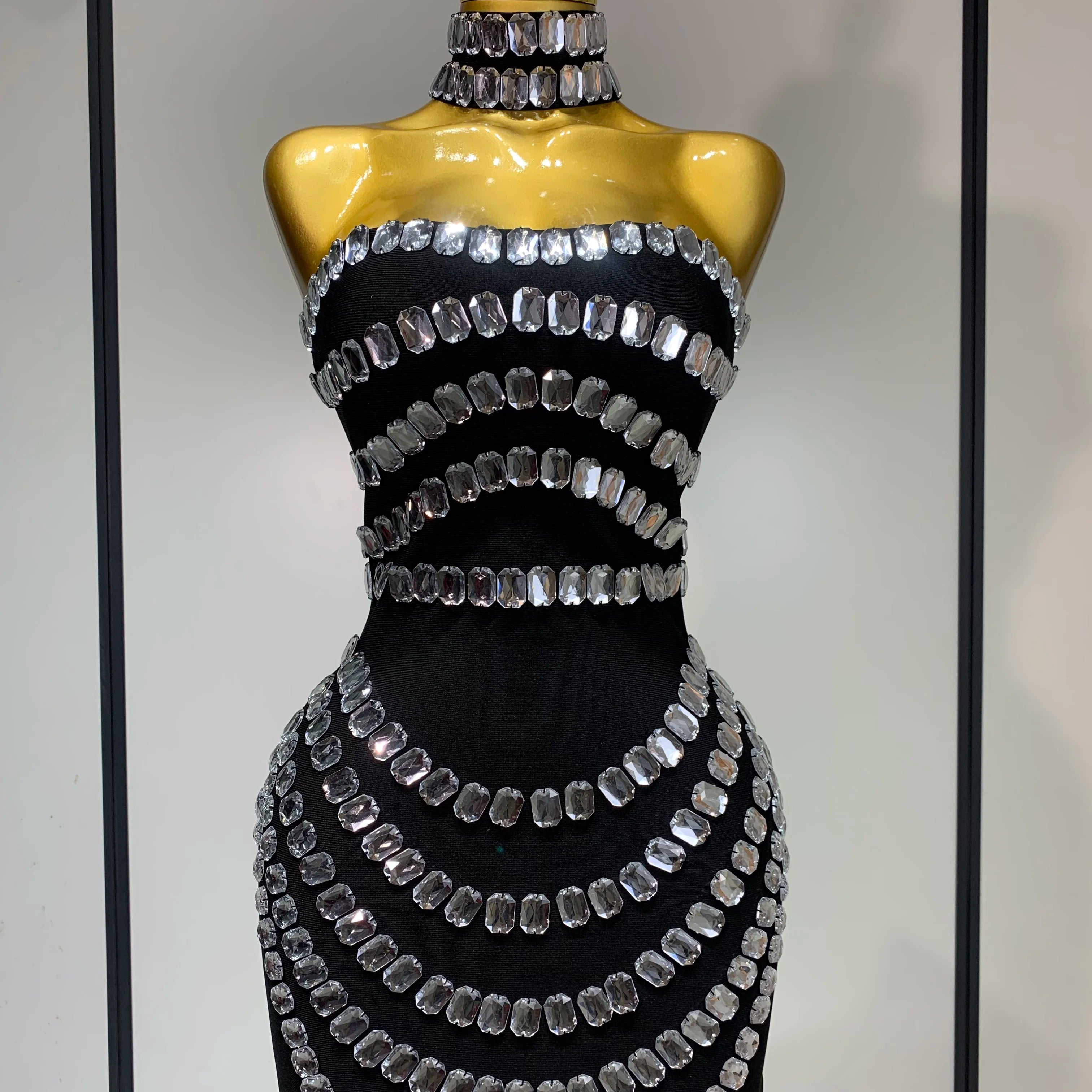 Sparkly Rhinestones Bodycon Strapless Mini Bandage Dress 2025 Women Backless Fashion Evening Party Club Luxury Birthday Dresses black