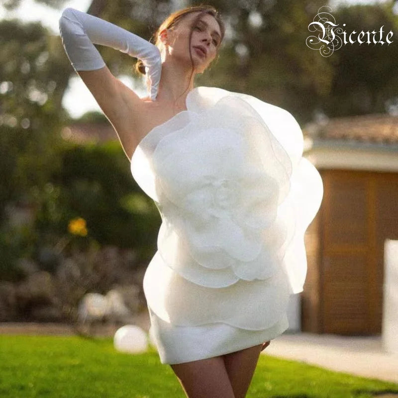 VC 2023 Summer Women'S Dress Sexy One Shoulder Sleeveless 3D Mesh Flower Patchwork Satin Mini White Wedding Dress