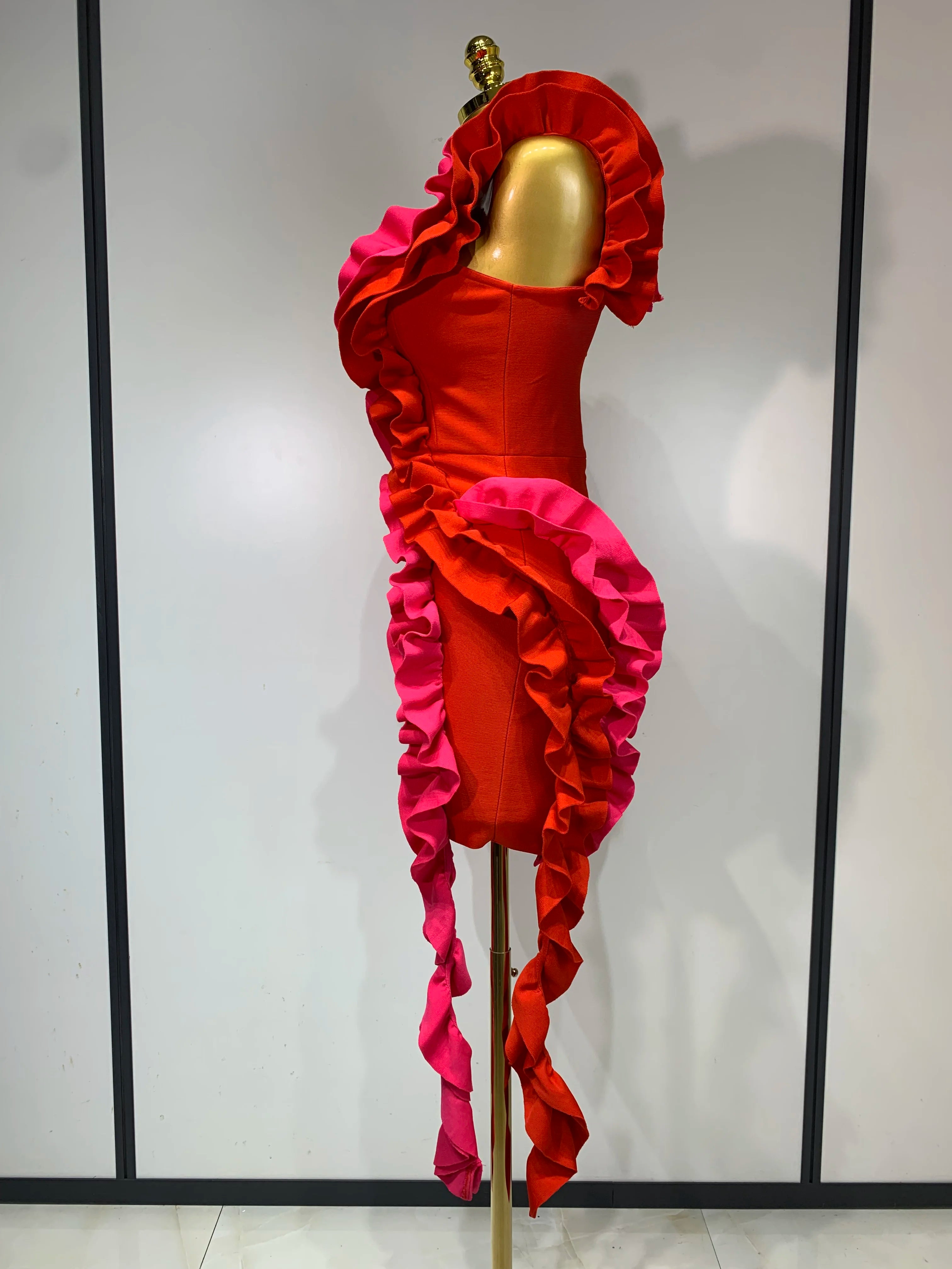 Women Sexy One Shoulder Red Ruffles Bodycon Bandage Dress 2025 Celebrity Elegant Evening Birthday Party Club Luxury Dresses